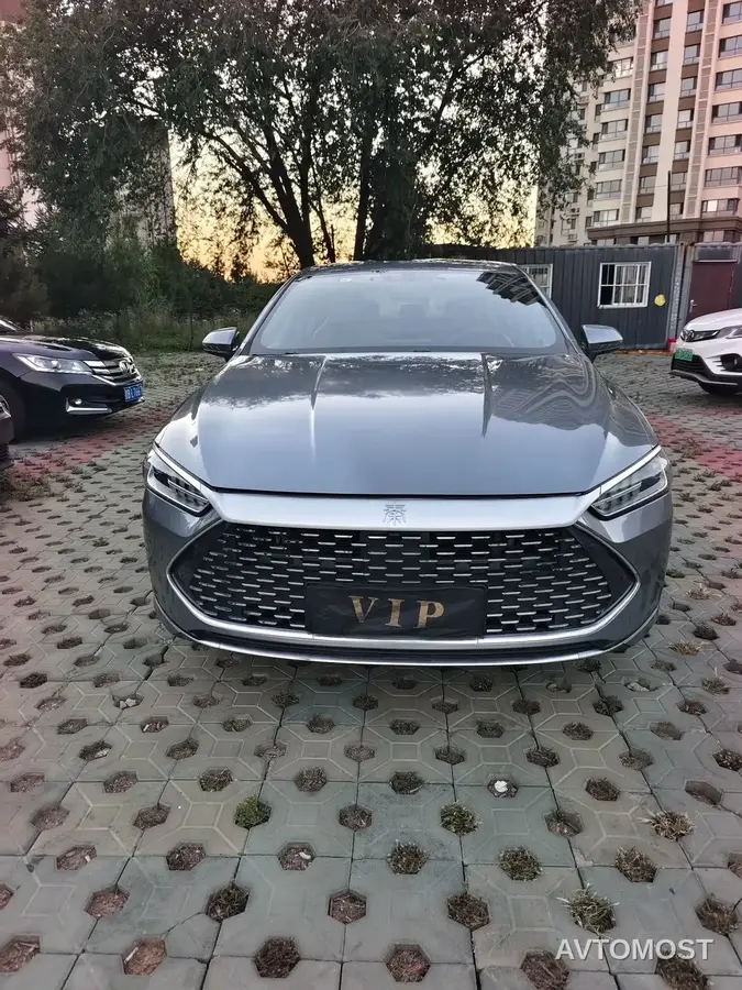 BYD Qin PLUS 2021 DM-i 55KM Premium