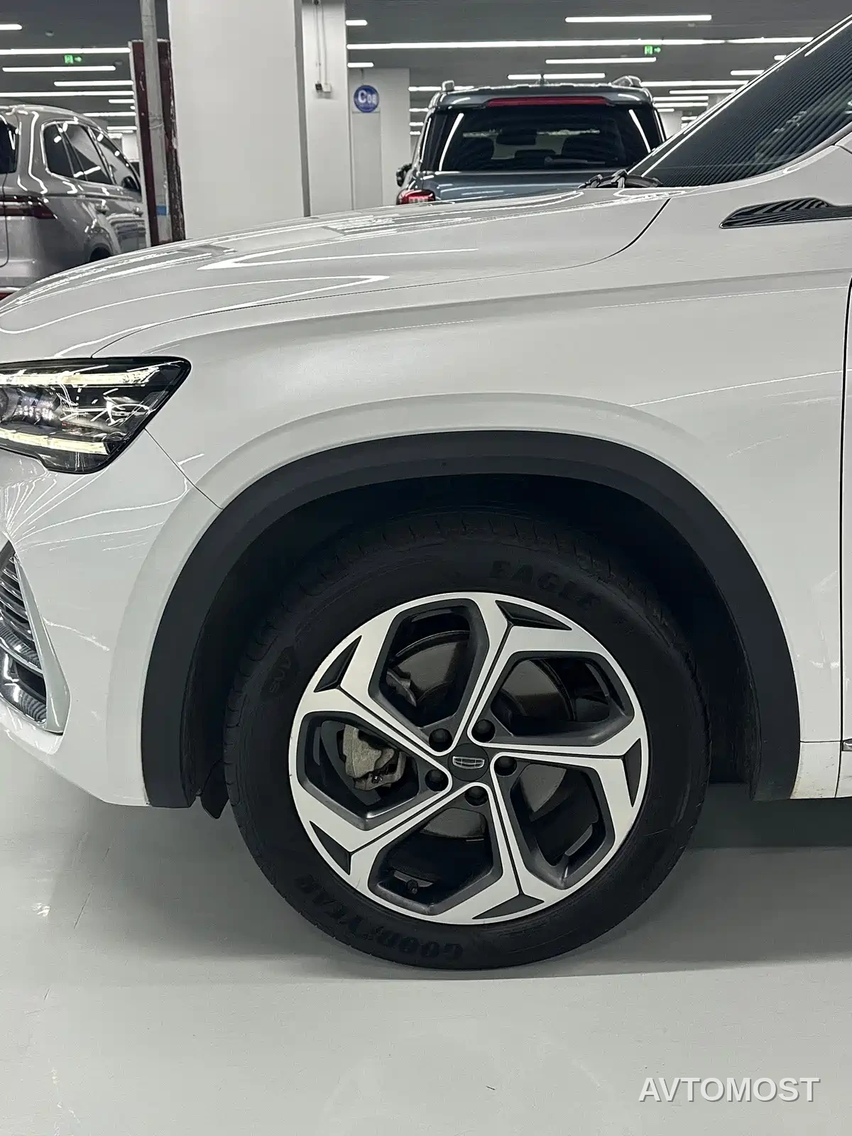 Geely Xingyue L 2021 2.0TD DCT EVO FWD Luxury — фото 4