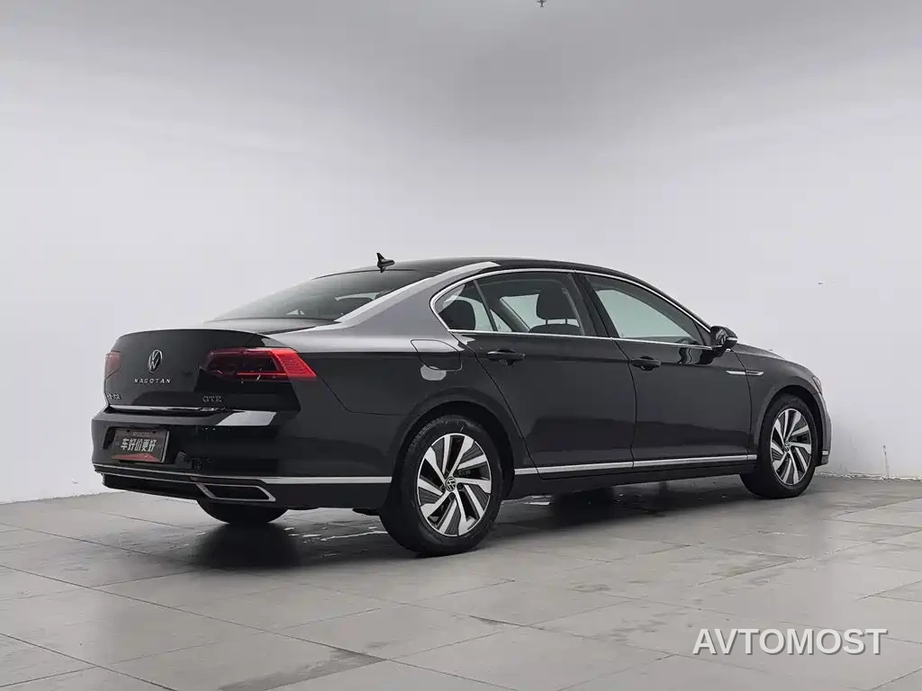 Volkswagen Magotan GTE Plug-in Hybrid 2022 GTE Luxury — фото 1