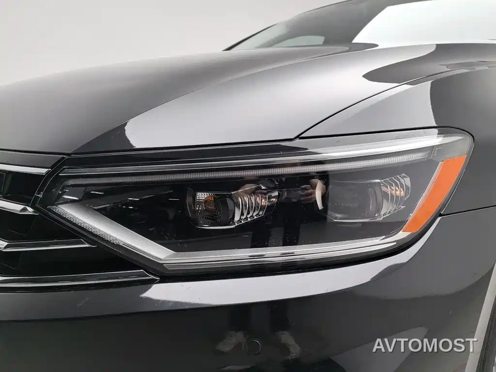 Volkswagen Magotan GTE Plug-in Hybrid 2022 GTE Luxury — фото 6