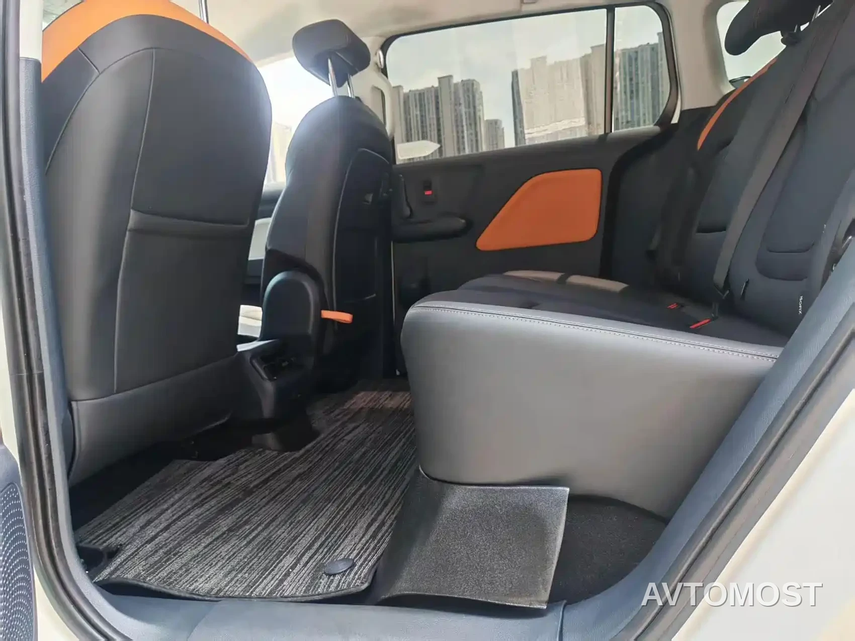 Besturn Bestune NAT 2021 Ride-hailing Edition — фото 14