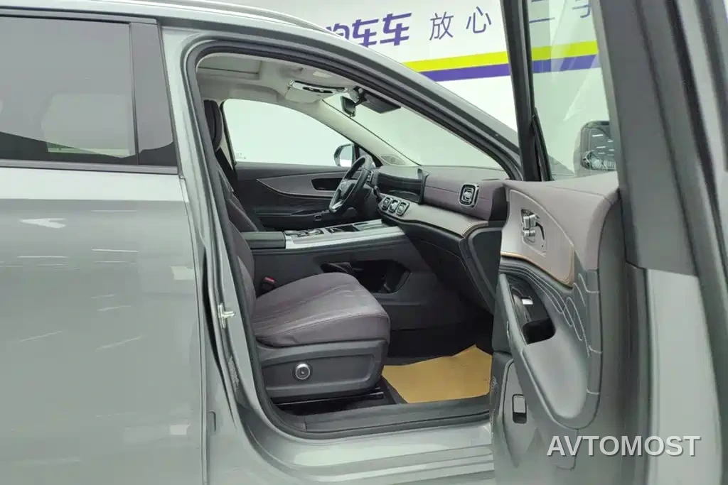 Chery Tiggo 9 C-DM 2025 1.5T 106KM Super Comfort Edition 5-Seater NCM — фото 8