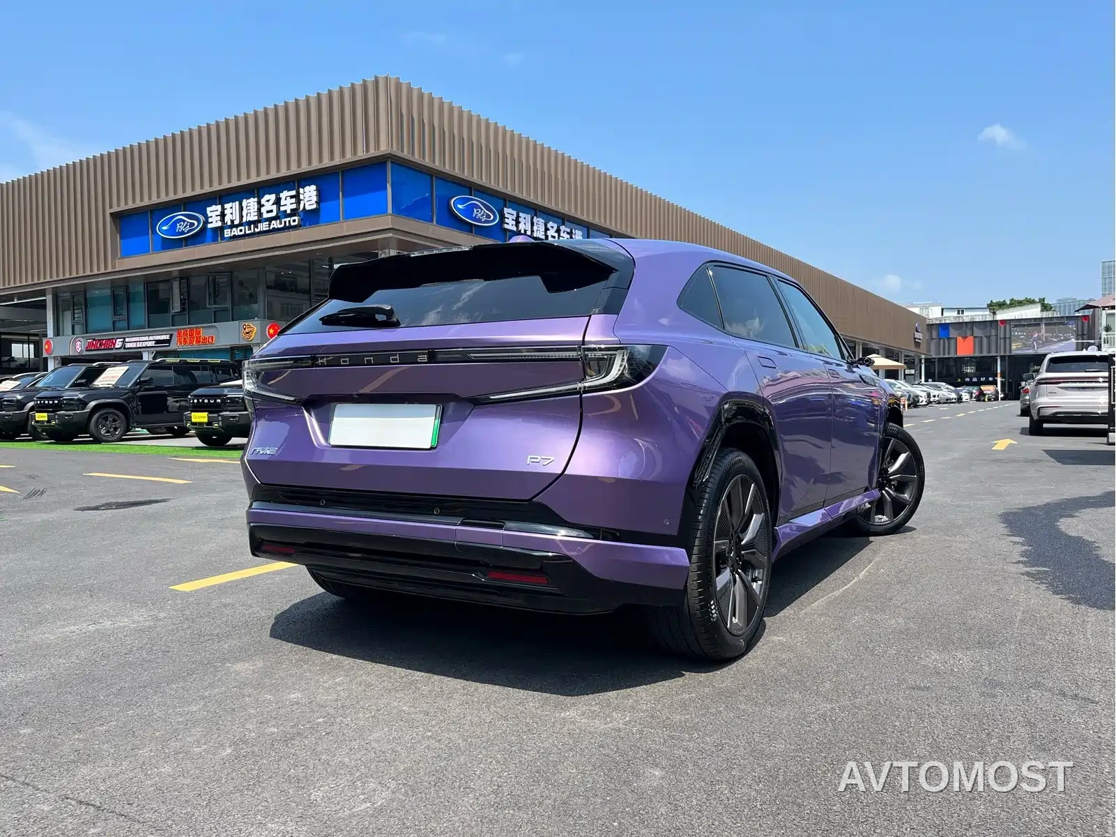 Honda GAC Honda P7 2025 AWD Long Range Max — фото 6
