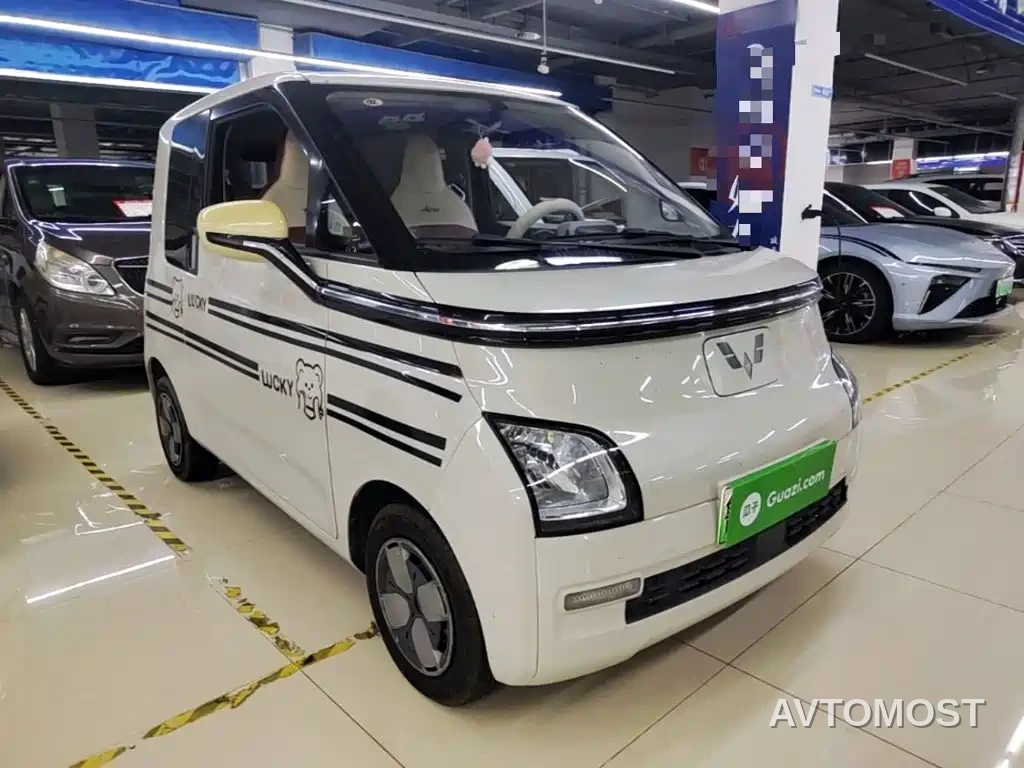 Wuling Air ev 2023 Model 4-Seater Standard Edition — фото 4