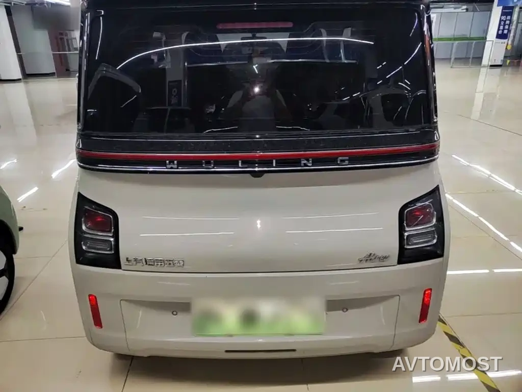 Wuling Air ev 2023 Model 4-Seater Standard Edition — фото 6