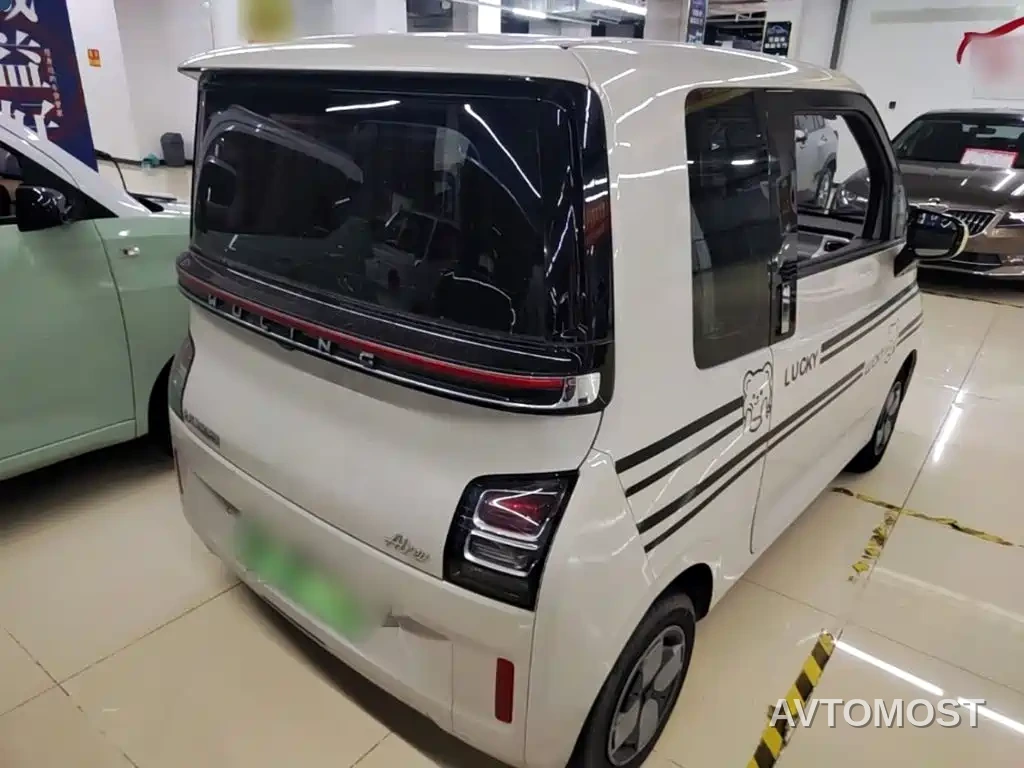 Wuling Air ev 2023 Model 4-Seater Standard Edition — фото 7