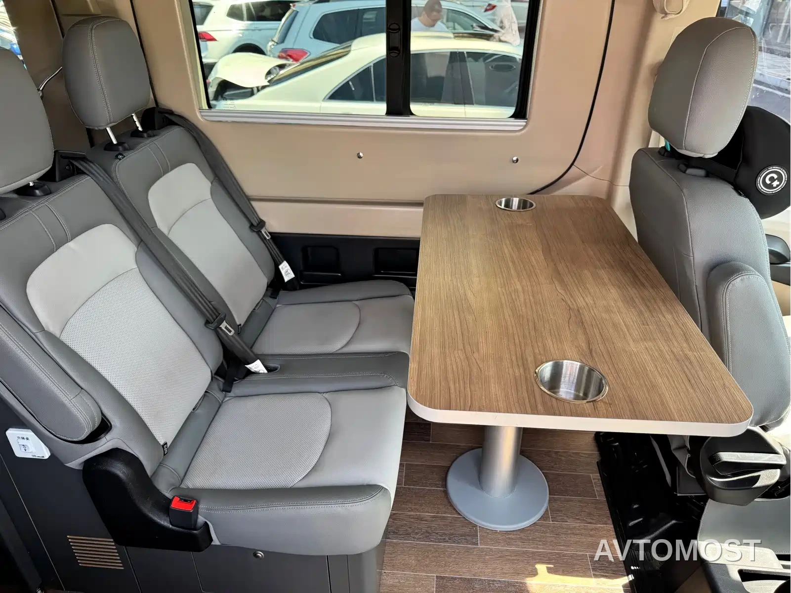 SAIC Maxus V90 RV 2021 2.0T Traveler V90 Self-contained Type B RV Flagship Version — фото 19