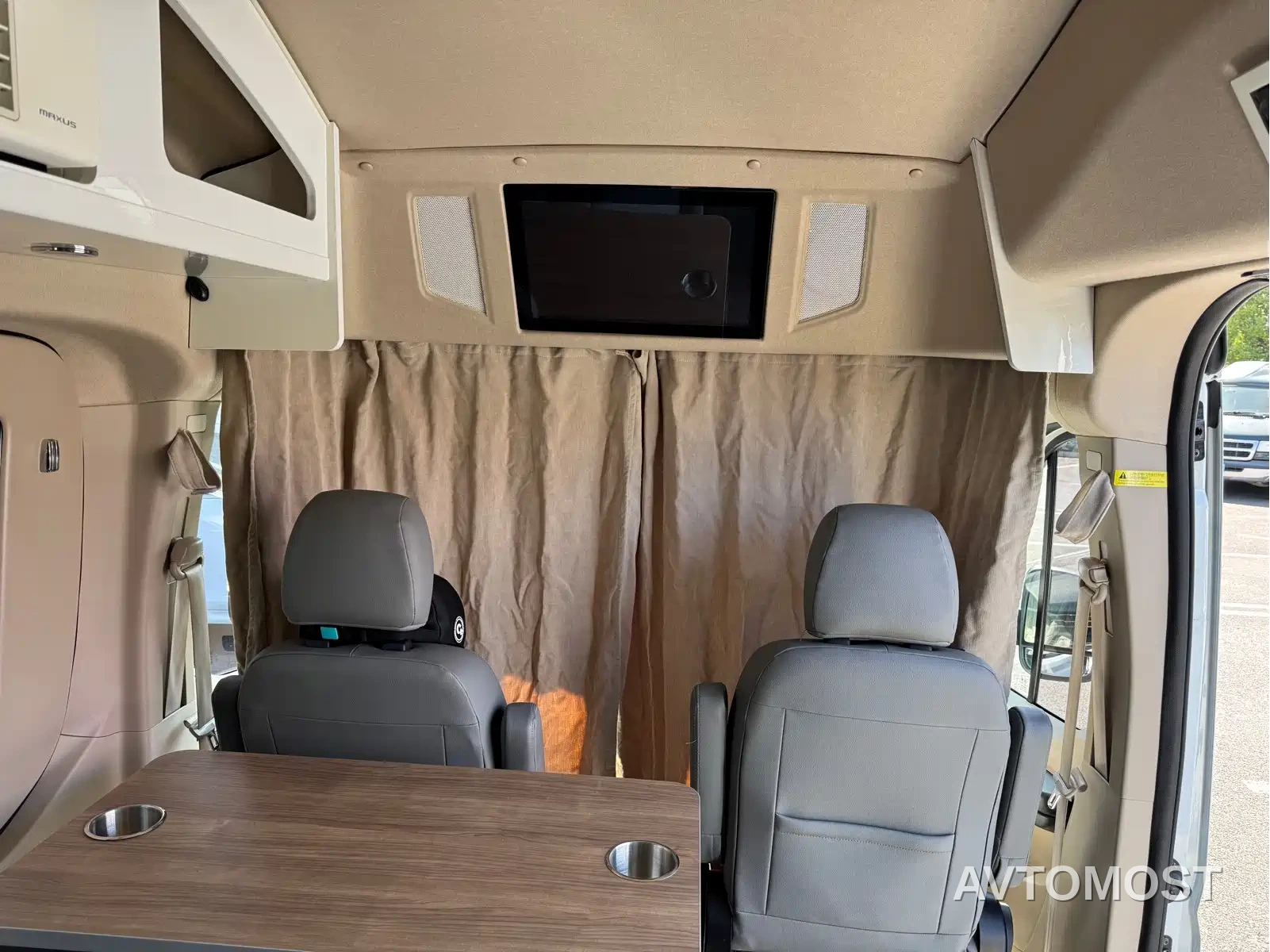 SAIC Maxus V90 RV 2021 2.0T Traveler V90 Self-contained Type B RV Flagship Version — фото 21