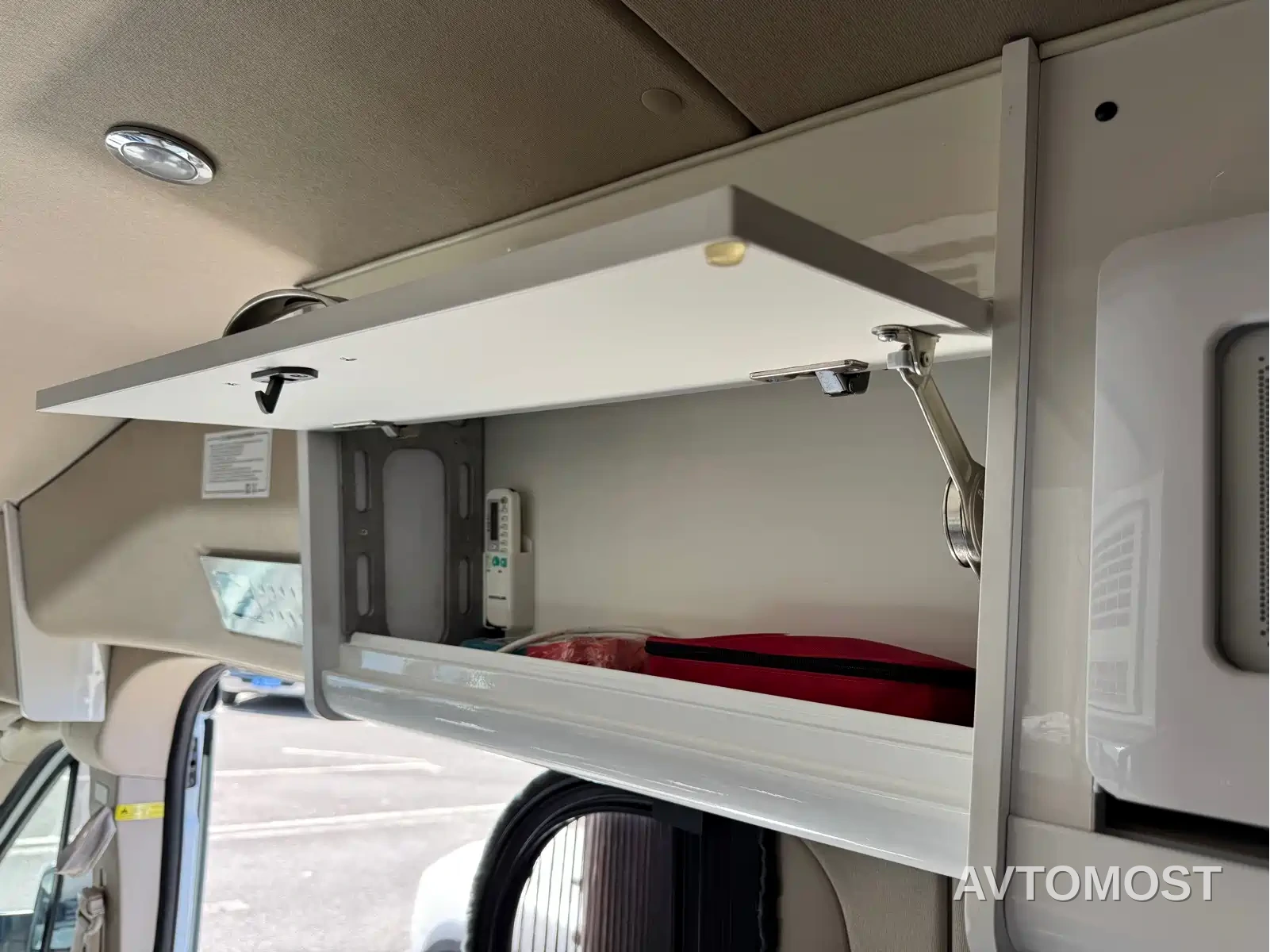 SAIC Maxus V90 RV 2021 2.0T Traveler V90 Self-contained Type B RV Flagship Version — фото 30