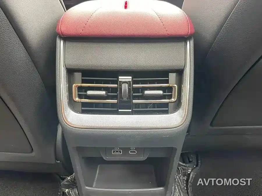 Hongqi H5 2023 2.0T Auto Smart Connect Flag Comfort — фото 9