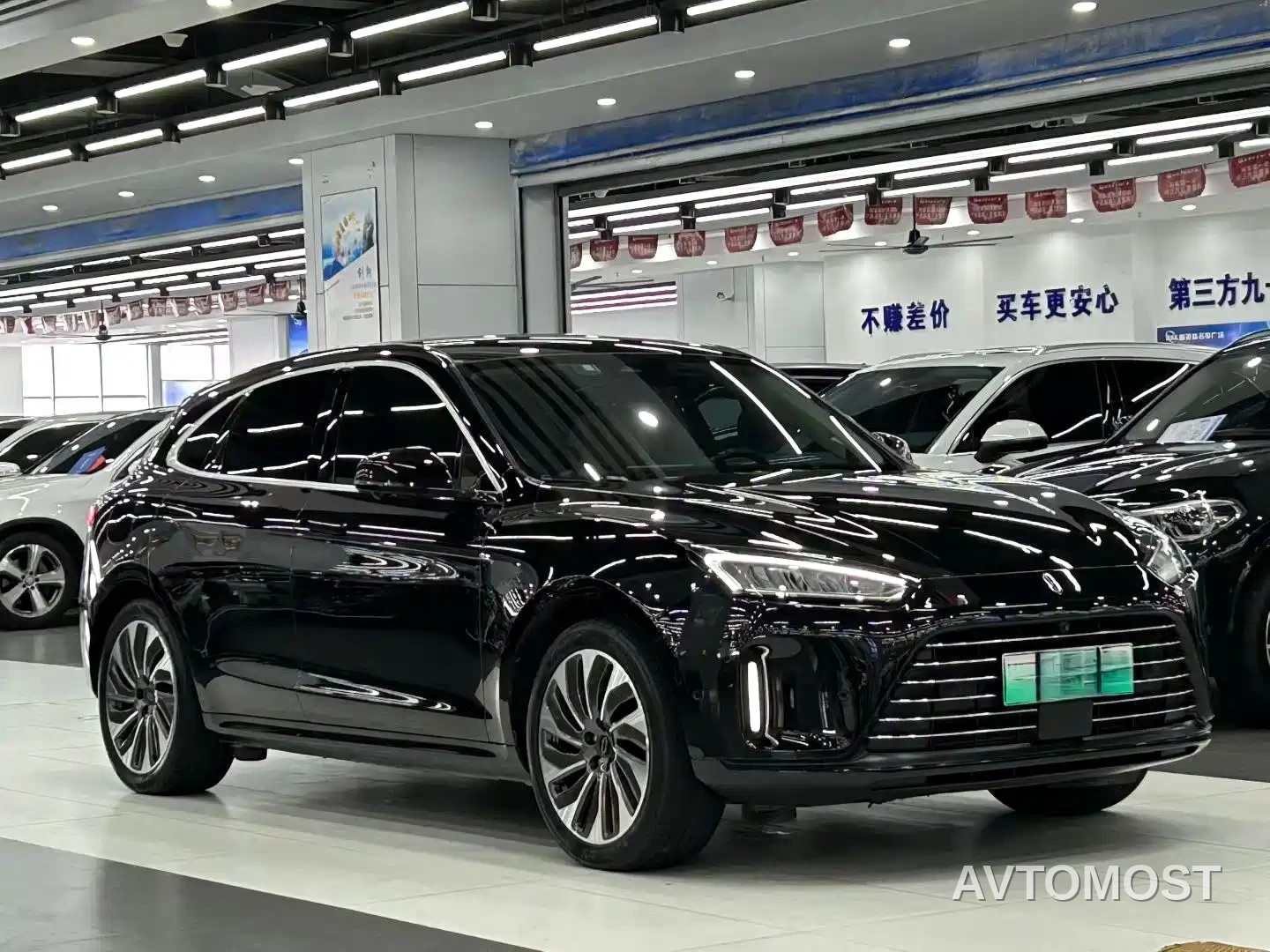 AITO M5 2022 Extended Range RWD Standard — фото 2