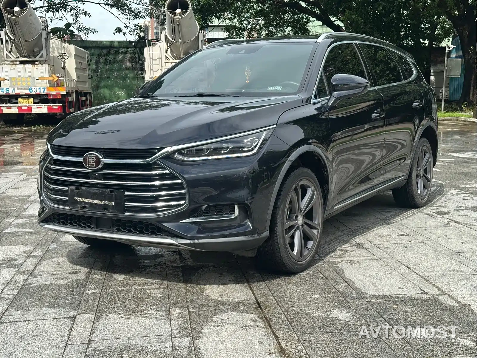 BYD Tang 2019 2.0T Automatic Smart Connect Glory 7-seater China VI — фото 1