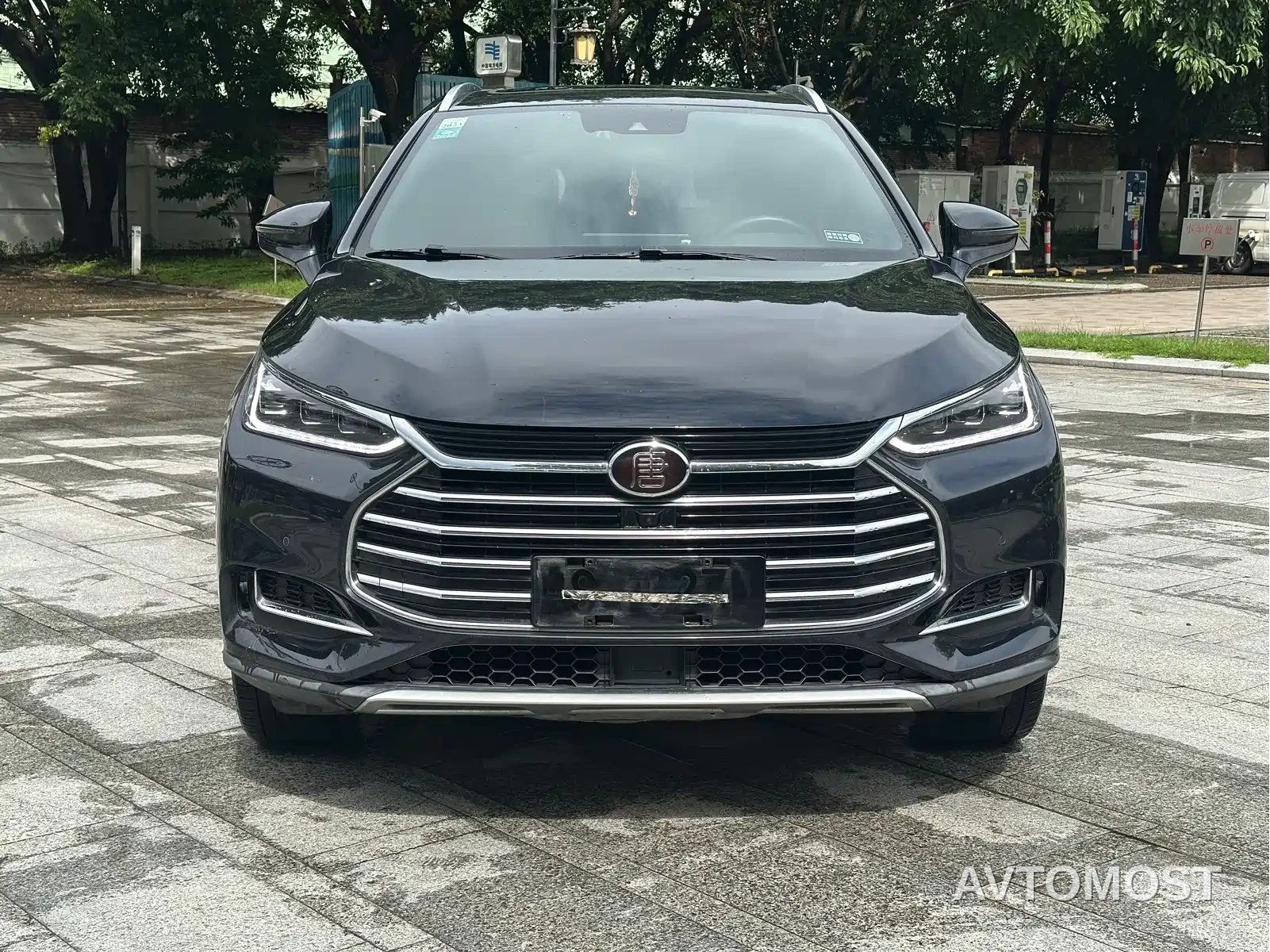 BYD Tang 2019 2.0T Automatic Smart Connect Glory 7-seater China VI — фото 2