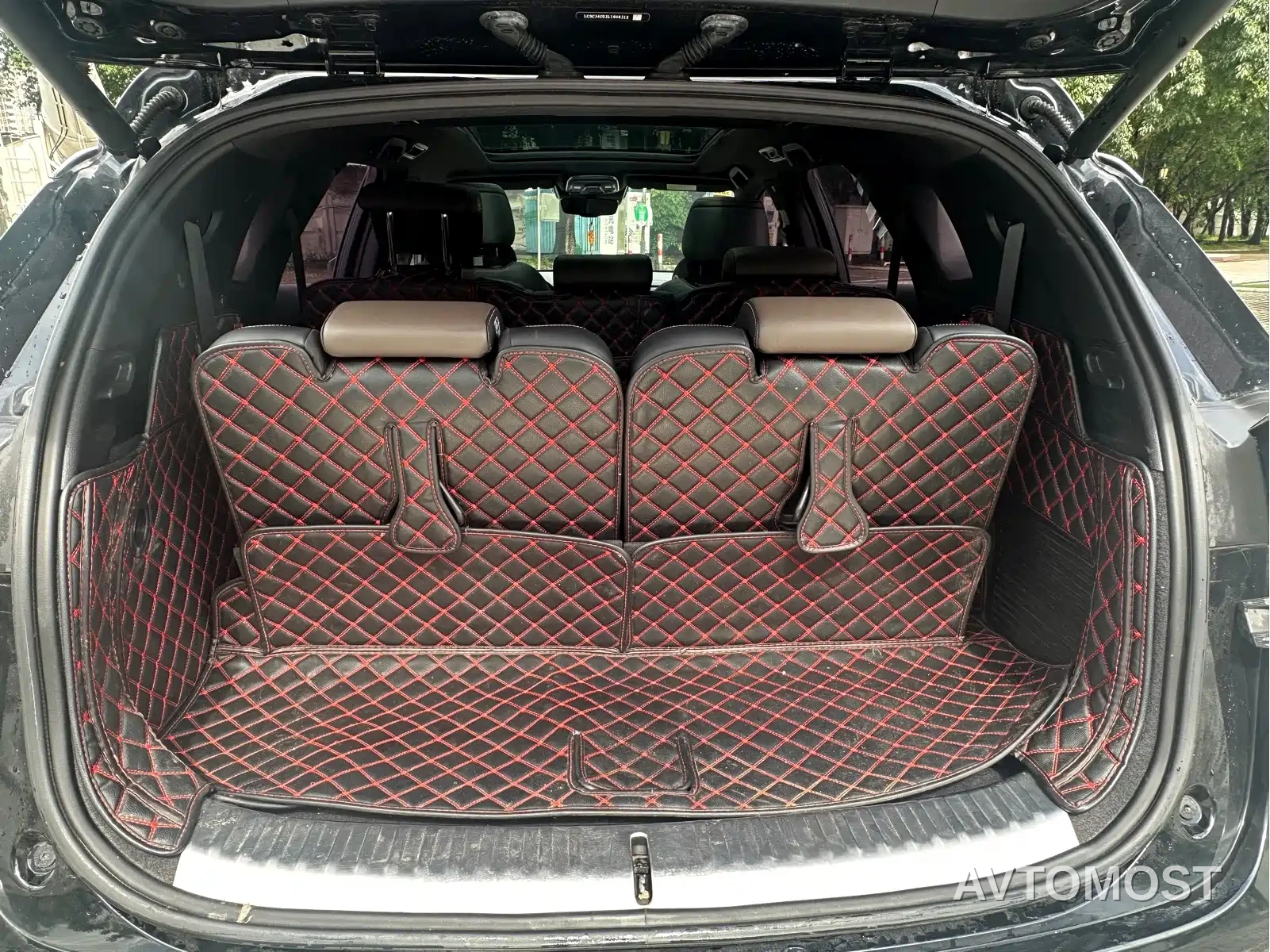BYD Tang 2019 2.0T Automatic Smart Connect Glory 7-seater China VI — фото 8
