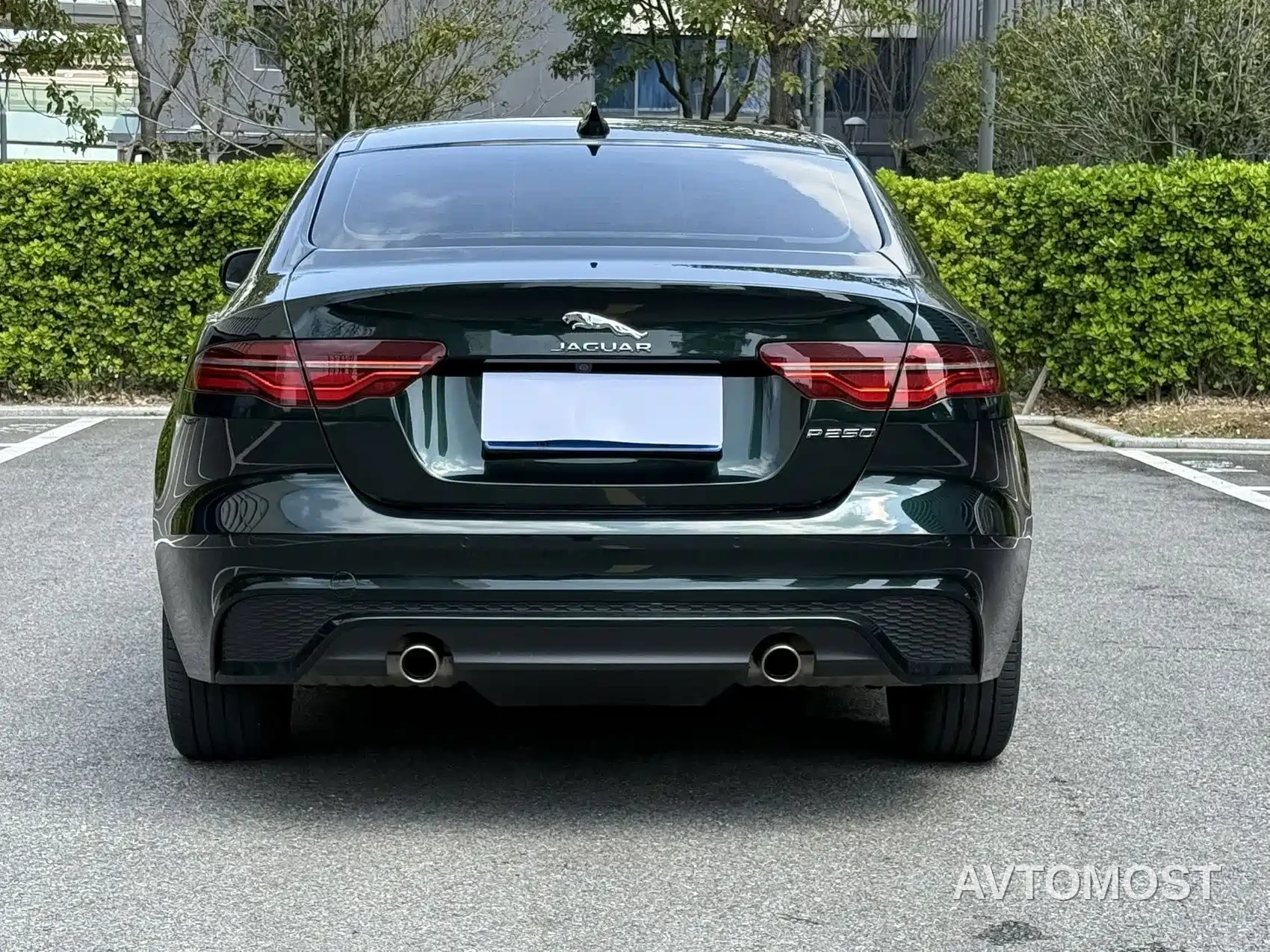 Jaguar XEL 2023 2.0T 250PS R-DYNAMIC S Progressive Sport — фото 9