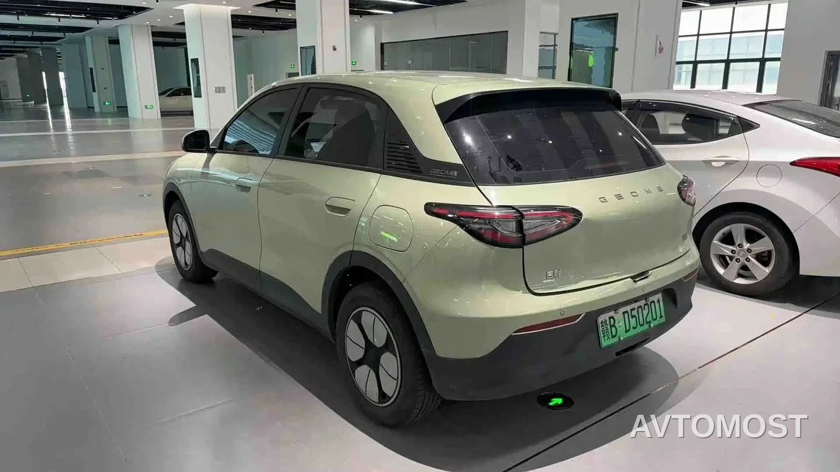 Geely Galaxy Starry Wish 2025 310km Youth Edition — фото 4