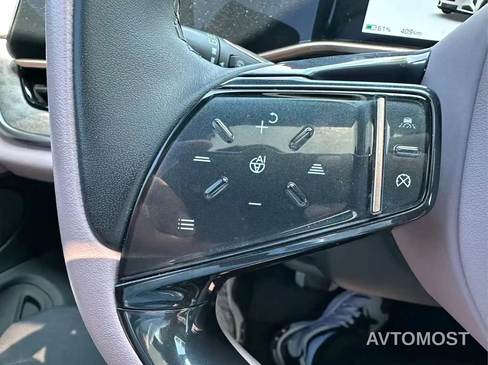 Hongqi Tian Gong 08 2025 680 Ultra AWD — фото 31