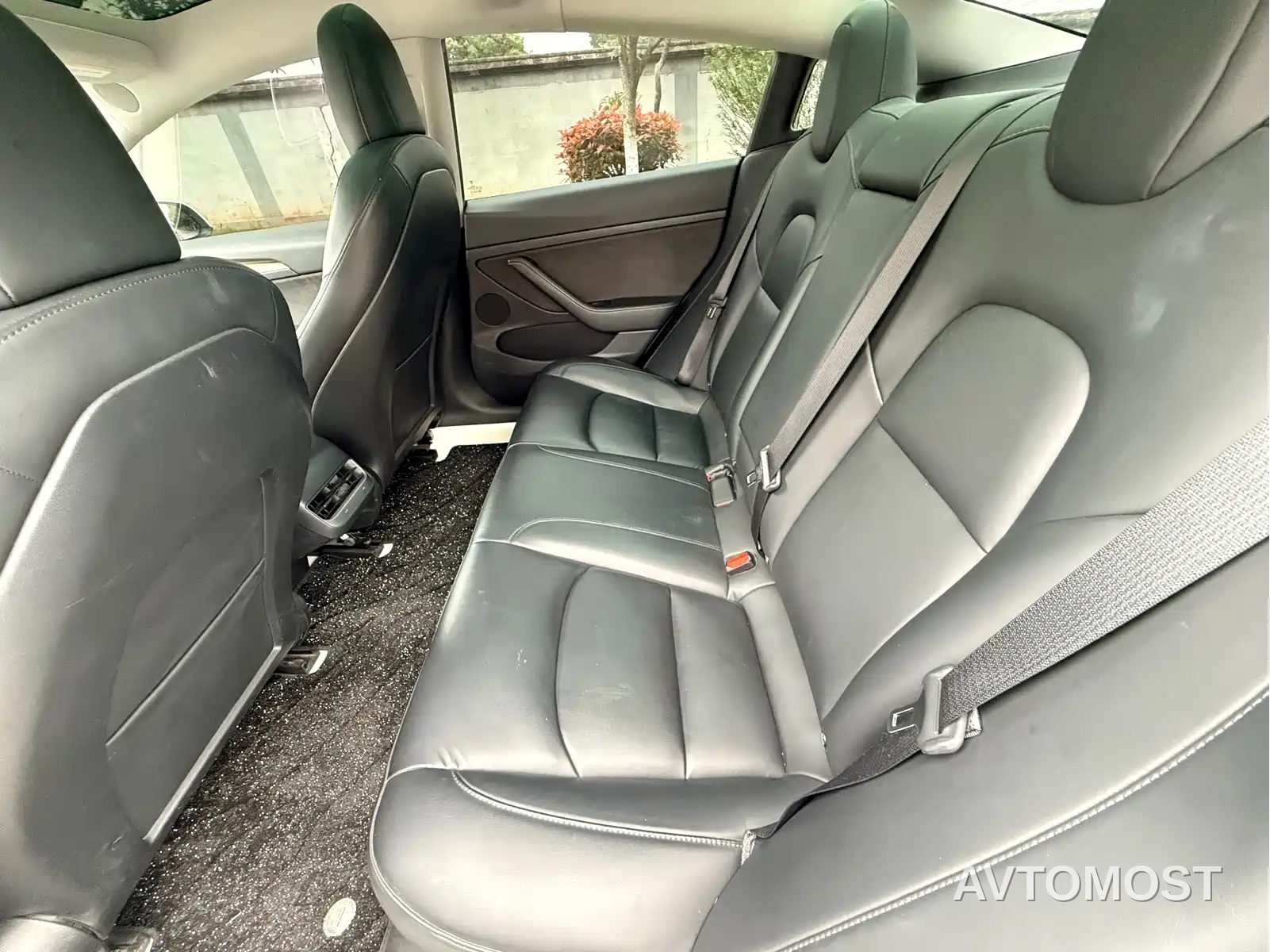 Tesla Model 3 2021 Standard Range Rear-Wheel Drive Upgrade — фото 6