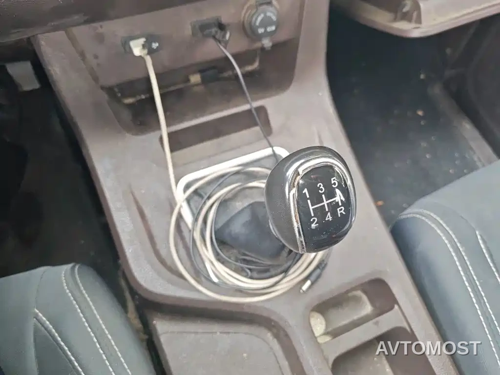 BAW (Beijing Automobile Works) Ruisheng Ace M7 2023 1.6L Long Wheelbase Wealth Creation 7-seater — фото 6