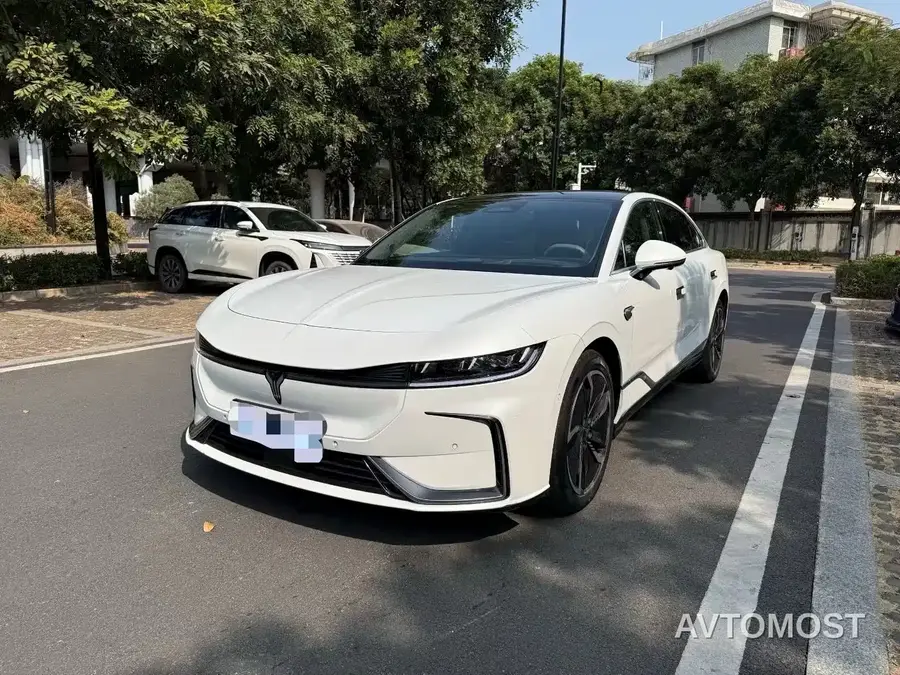 VOYAH Zhuiguang 2023 4WD Flagship Edition