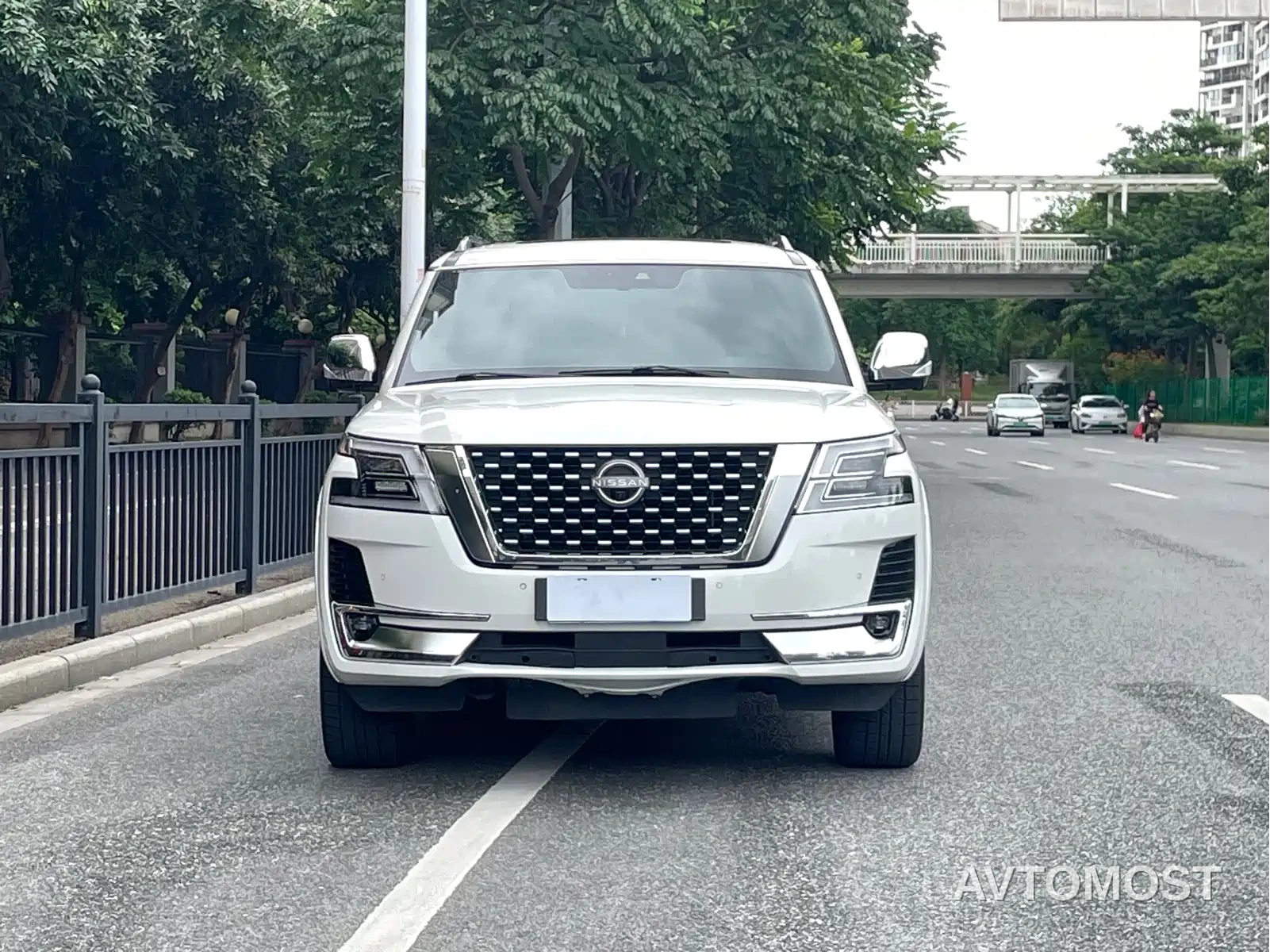 Nissan Patrol 2023 ARMADA 5.6L Armada Flagship Edition — фото 2