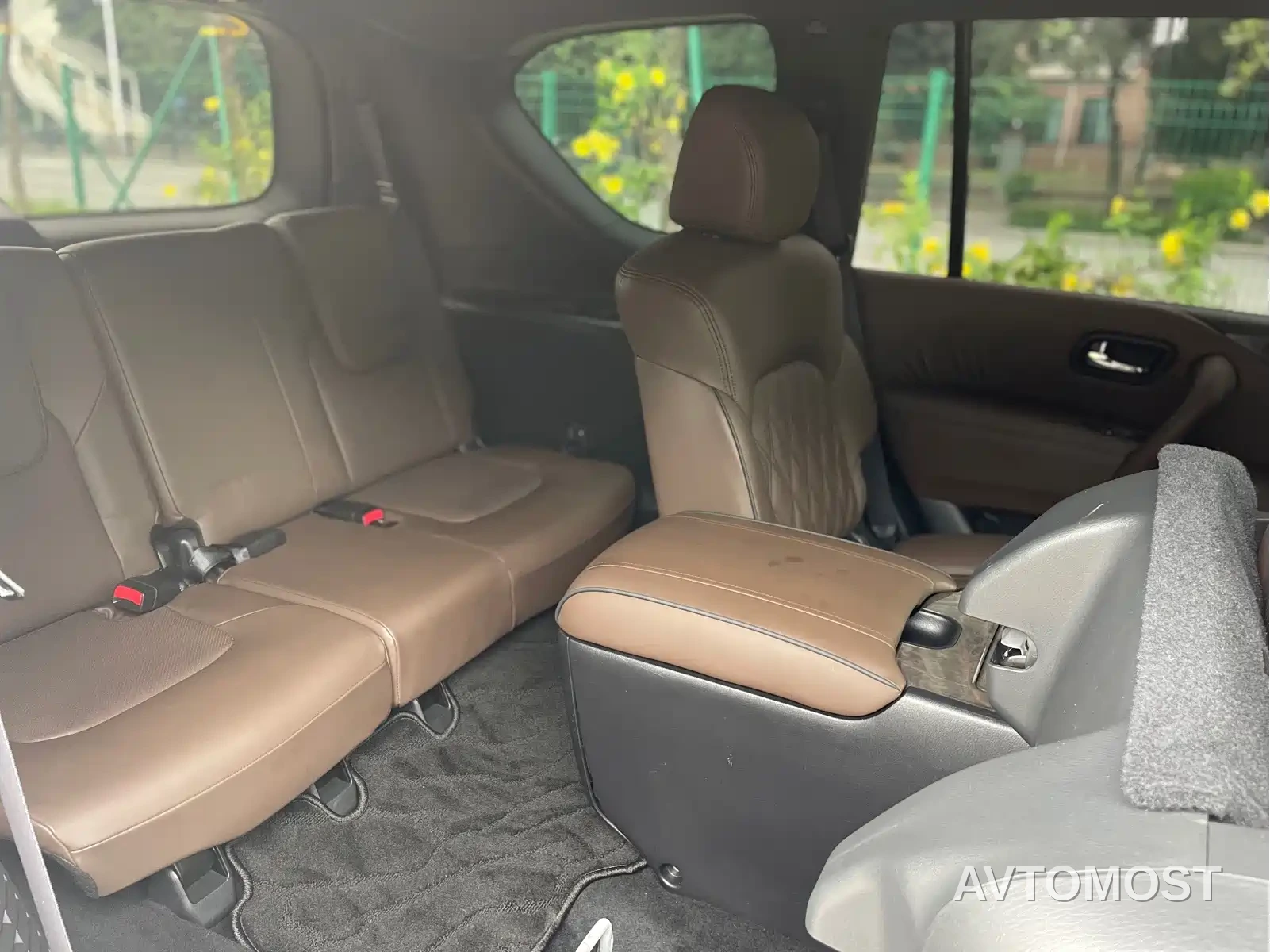 Nissan Patrol 2023 ARMADA 5.6L Armada Flagship Edition — фото 8
