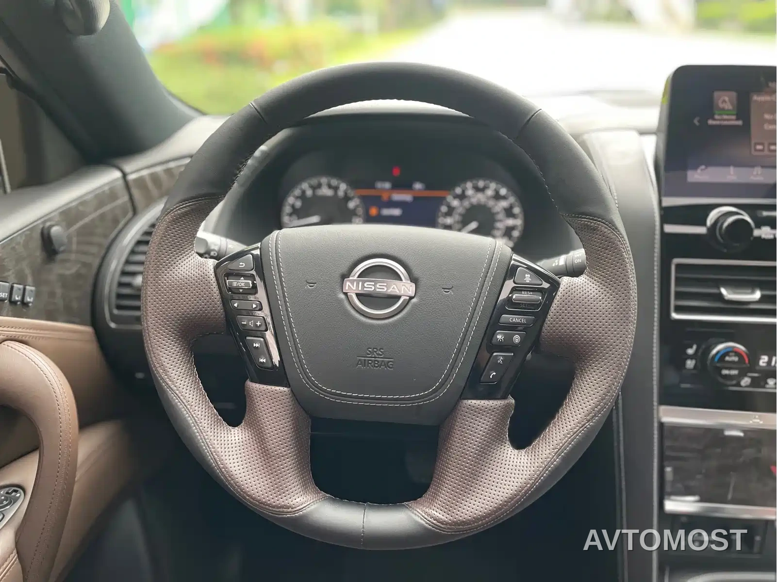 Nissan Patrol 2023 ARMADA 5.6L Armada Flagship Edition — фото 12