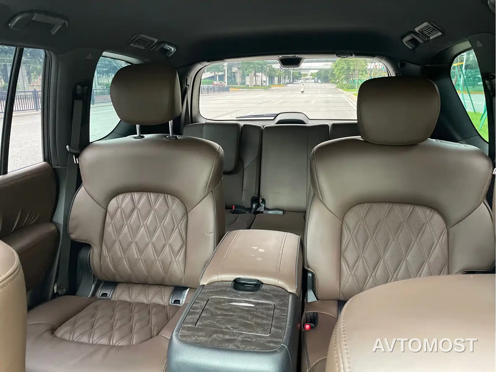 Nissan Patrol 2023 ARMADA 5.6L Armada Flagship Edition — фото 16