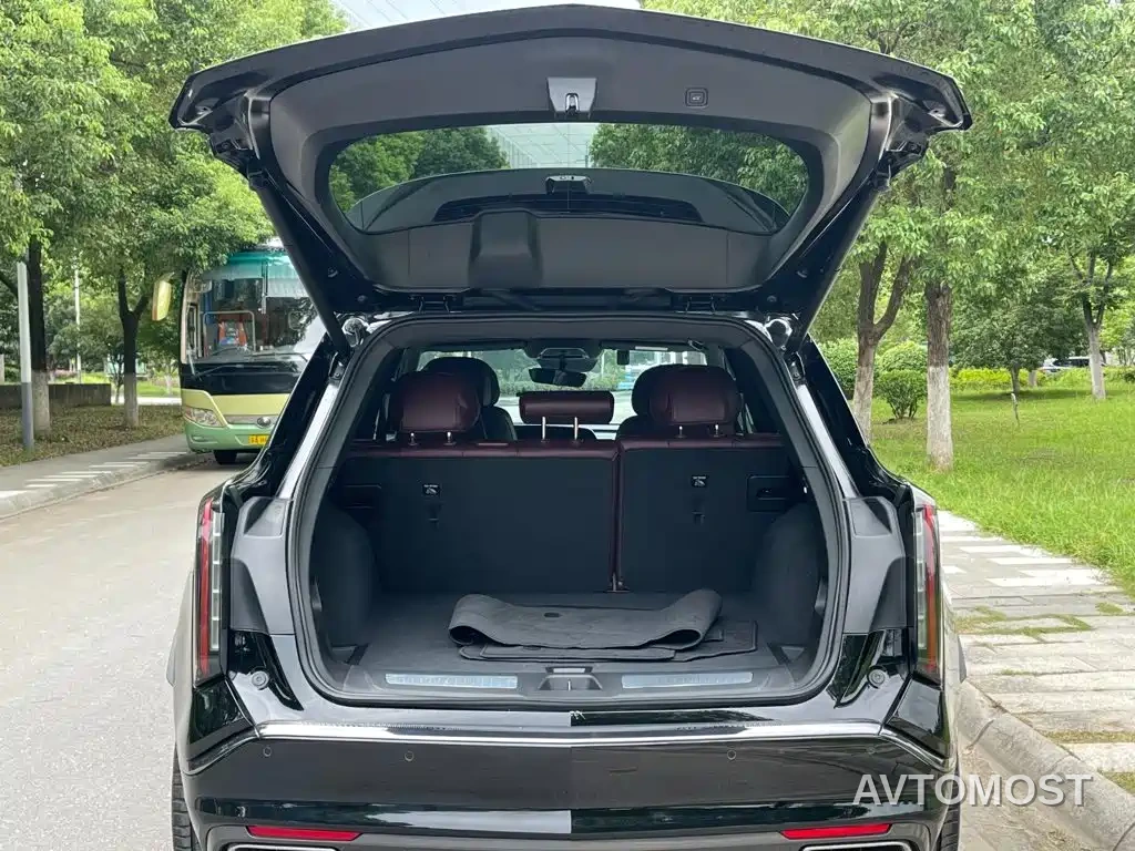 Cadillac XT5 2025 Model 2.0T Platinum — фото 8