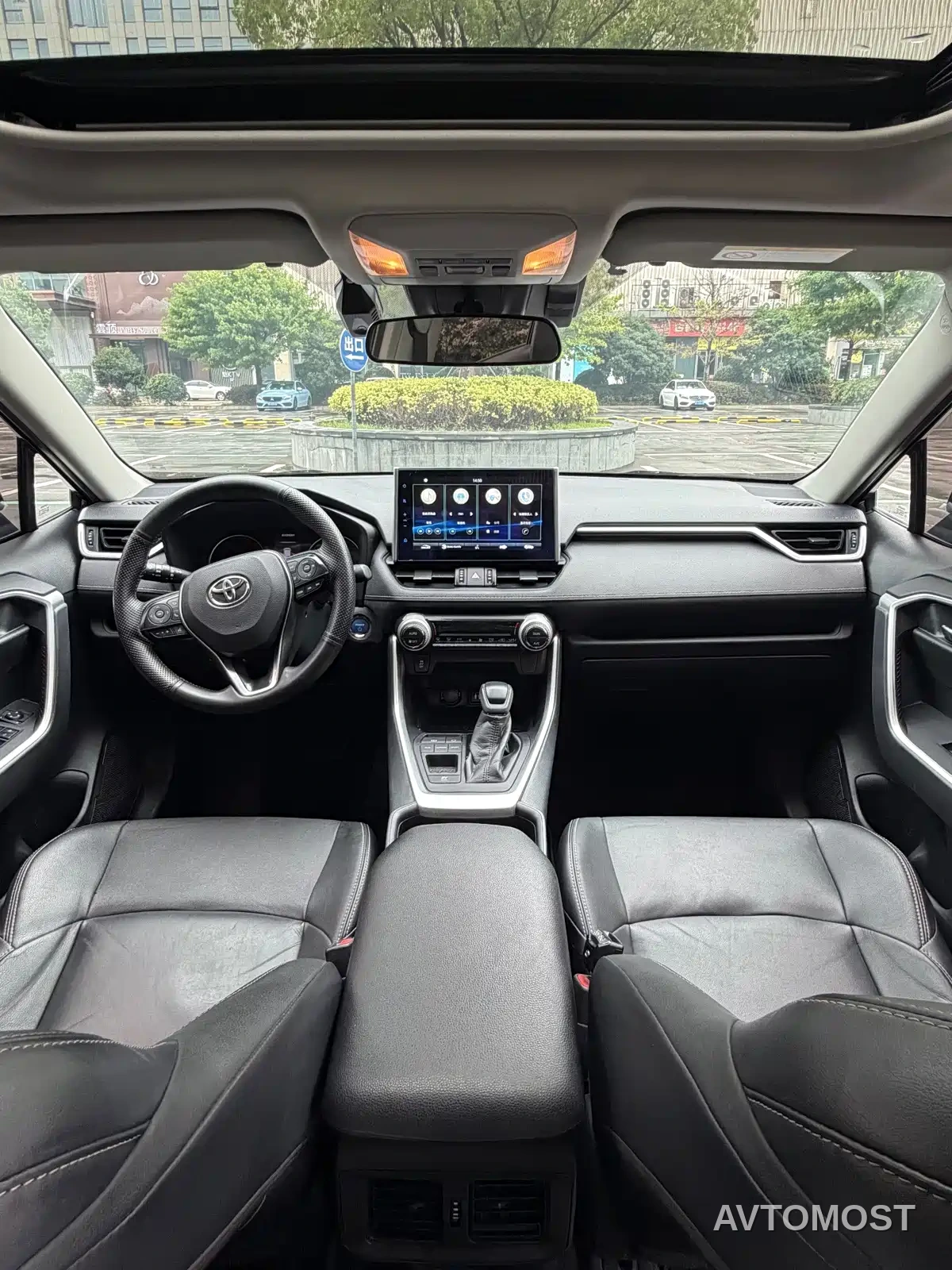 Toyota Wildlander 2021 Hybrid 2.5L E-CVT 2WD Luxury Edition — фото 2
