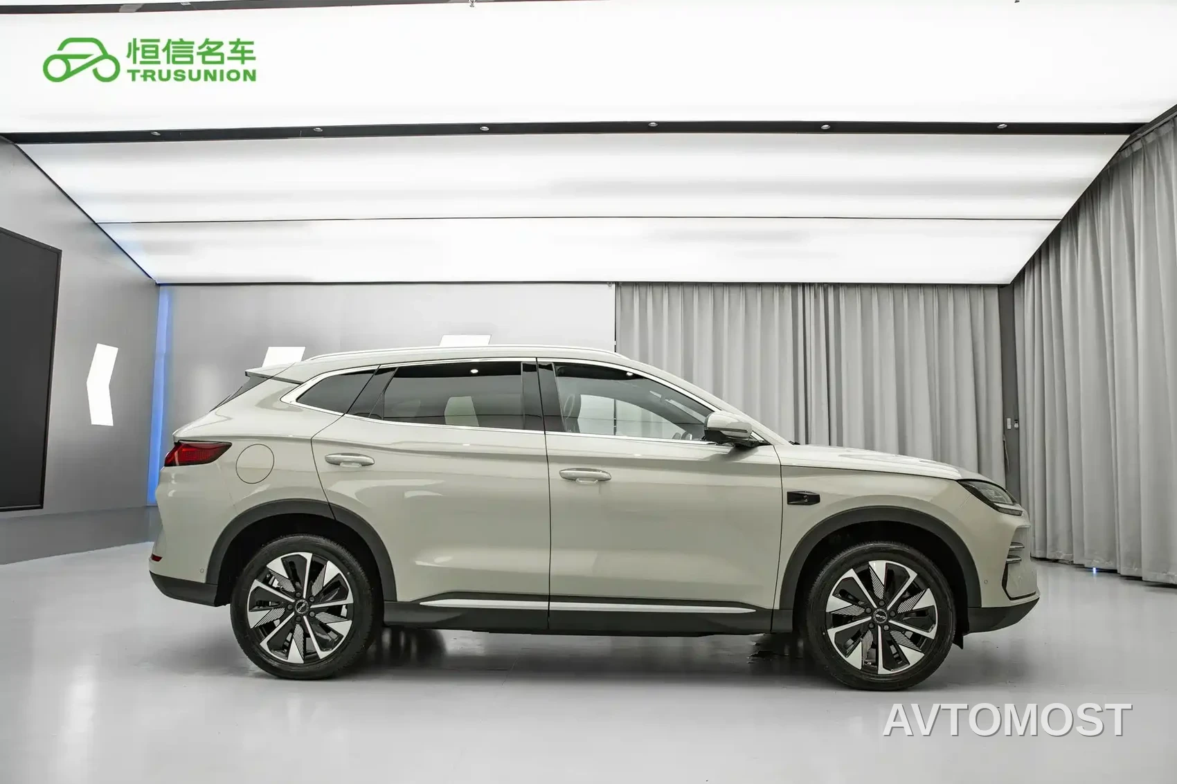 BYD Song PLUS PHEV 2025 EV Smart Driving Edition 520km Premium — фото 5