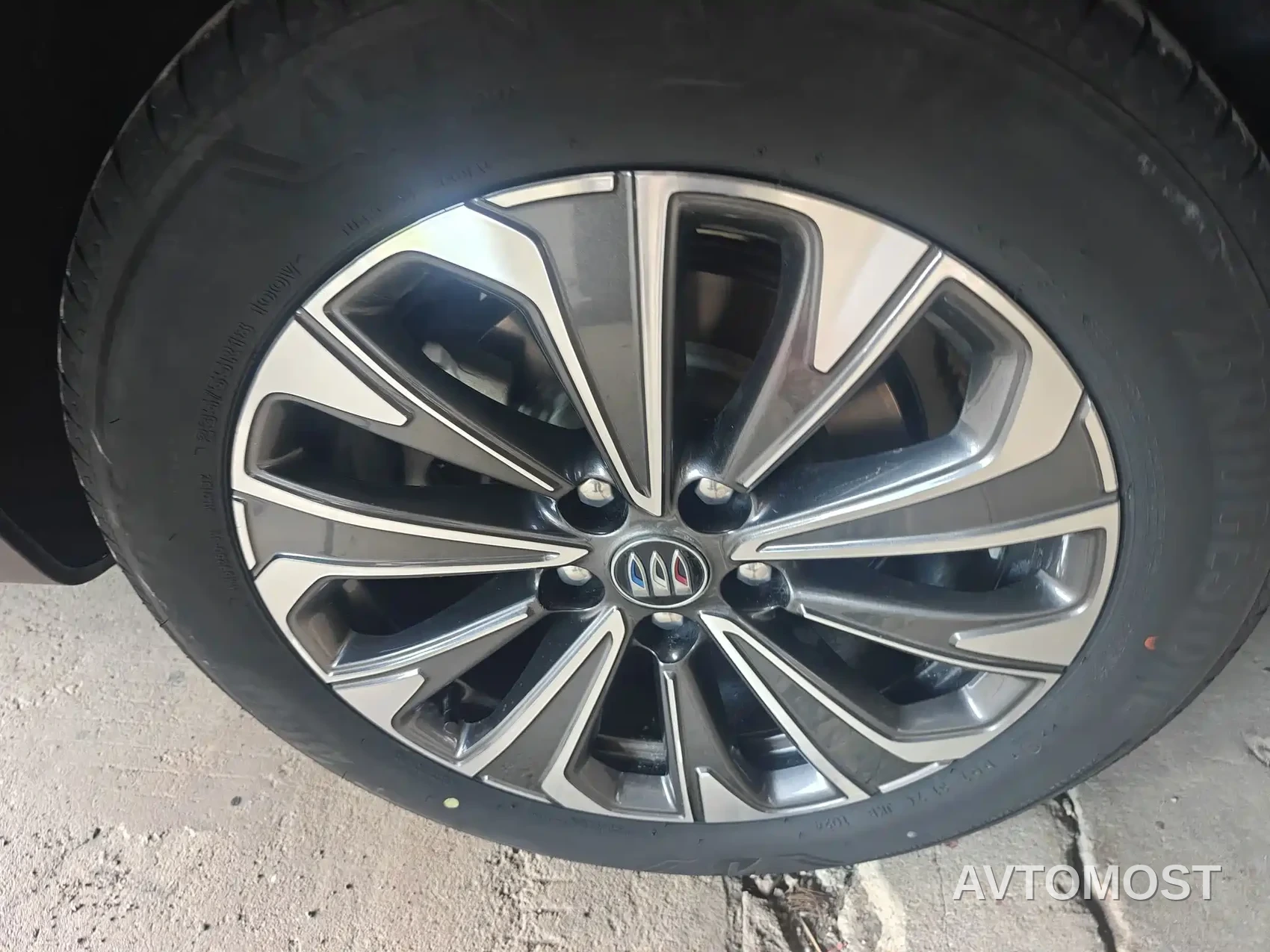 Buick Envision Plus 2024 Envision Plus 28T 2WD Premium Edition — фото 14