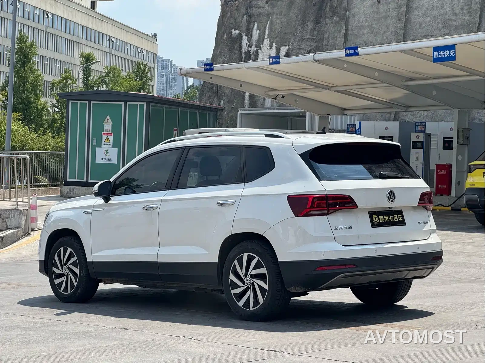 Volkswagen Tharu New Energy 2021 Panorama Premium Edition — фото 5