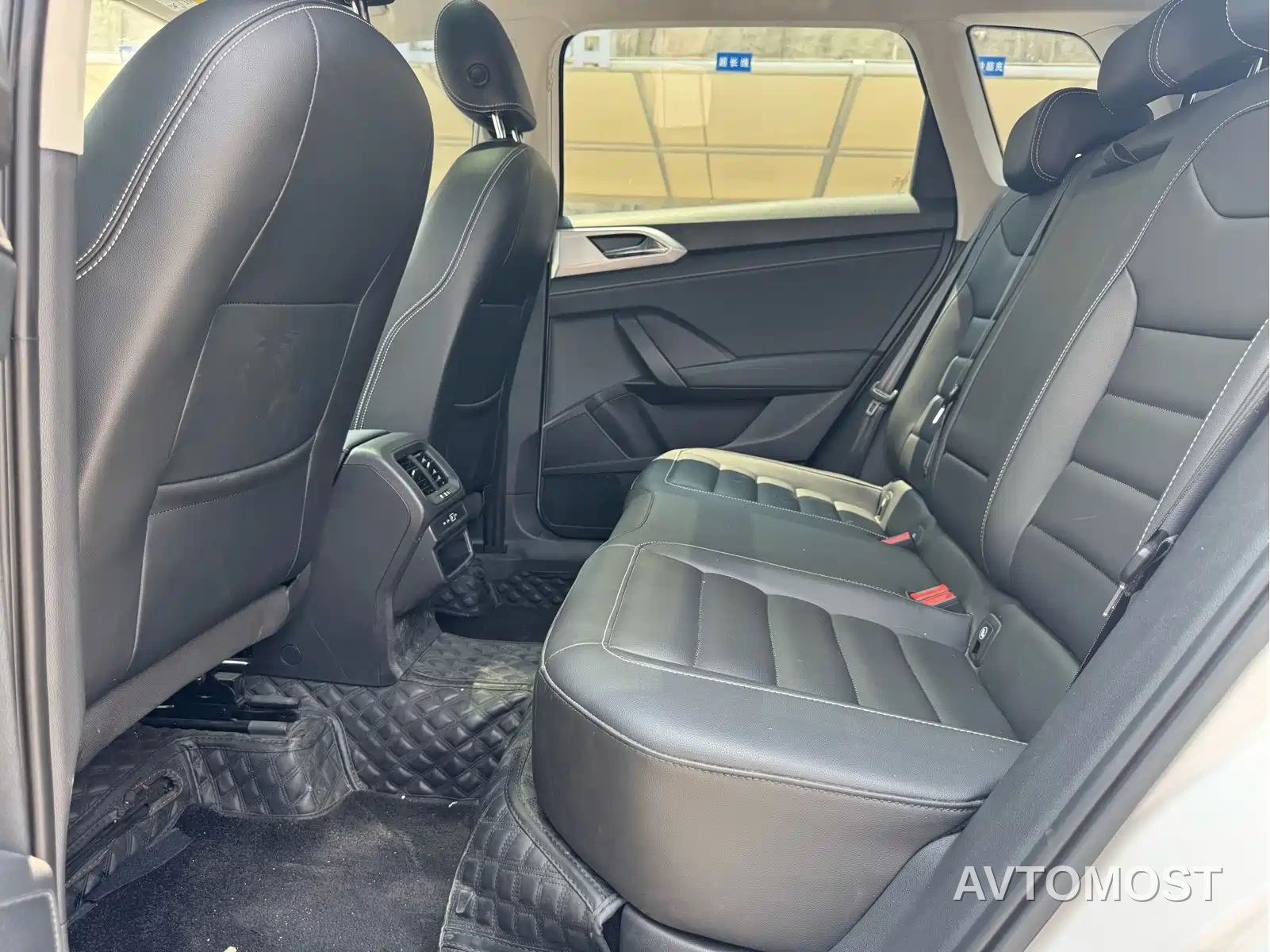Volkswagen Tharu New Energy 2021 Panorama Premium Edition — фото 9