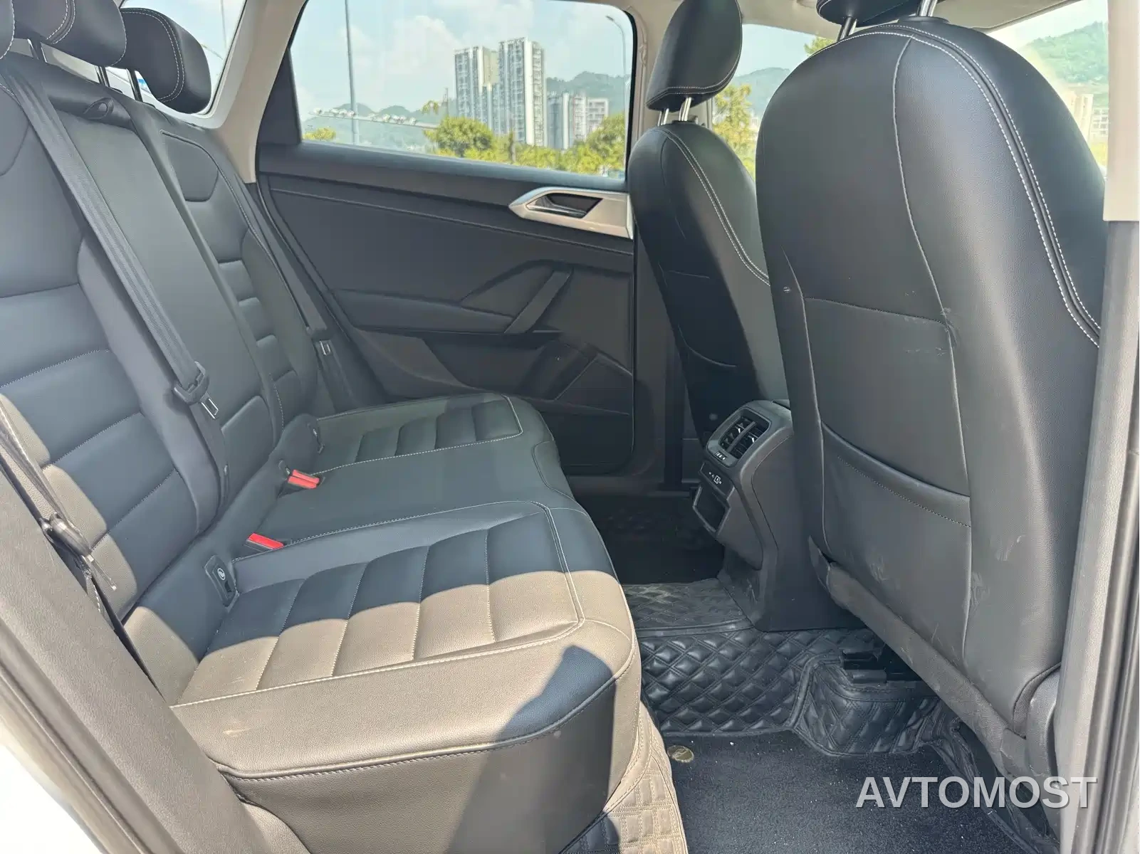 Volkswagen Tharu New Energy 2021 Panorama Premium Edition — фото 10