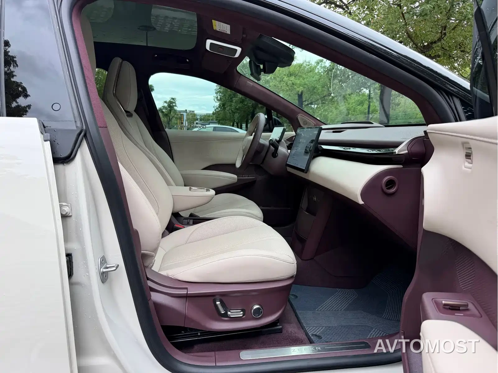 Zeekr X 2023 RWD ME Edition 5-seater — фото 6