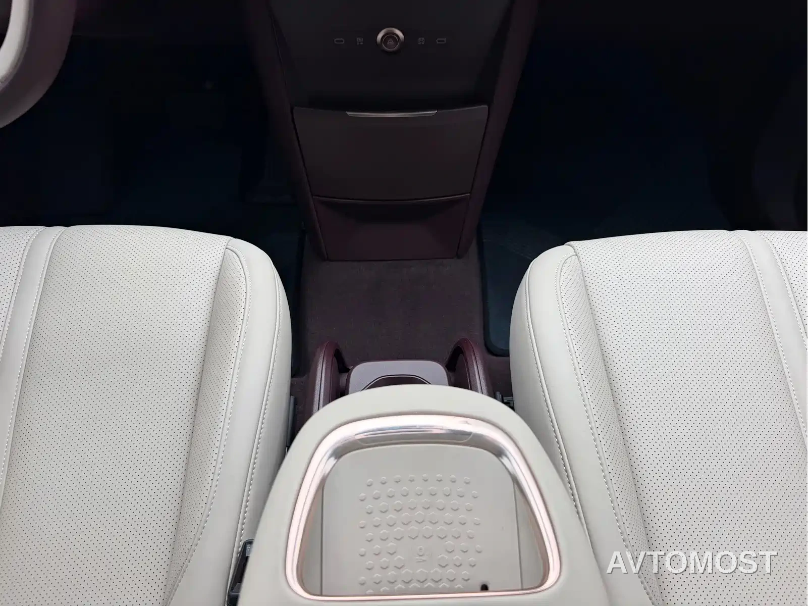 Zeekr X 2023 RWD ME Edition 5-seater — фото 12