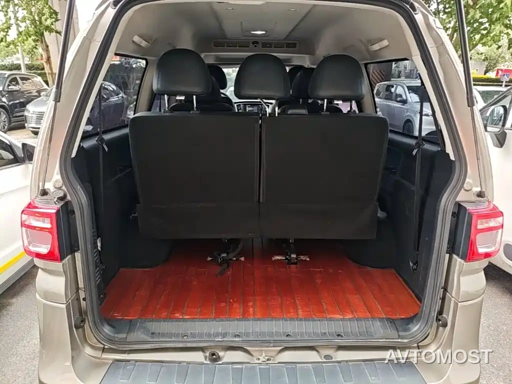 Dongfeng Fengxing Lingzhi New Energy 2022 Standard Luxury Model 7-Seater — фото 13