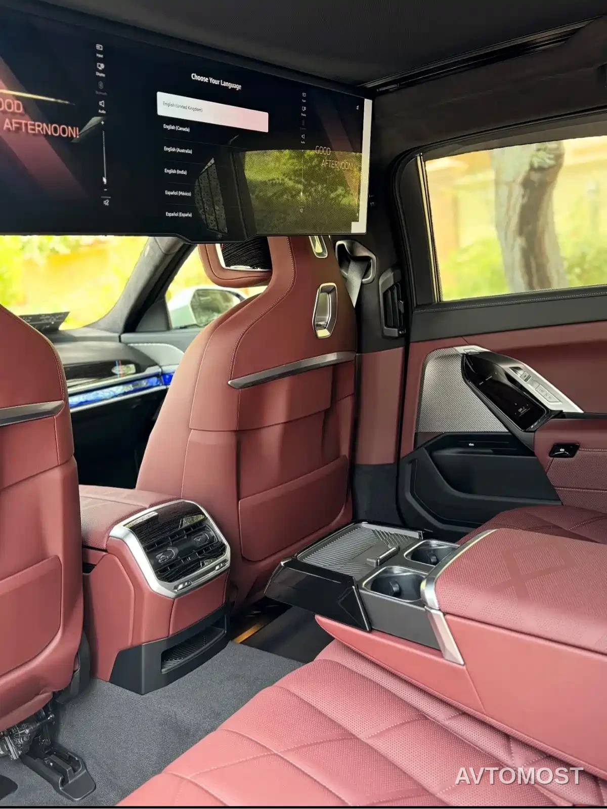 BMW 7 Series 2023 Model 740Li Premium Luxury Package — фото 6