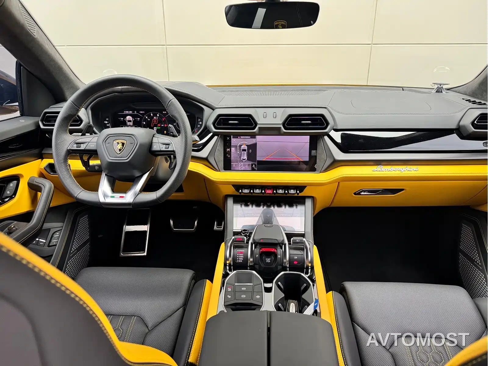 Lamborghini Urus SE 2025 4.0T Standard Edition — фото 8