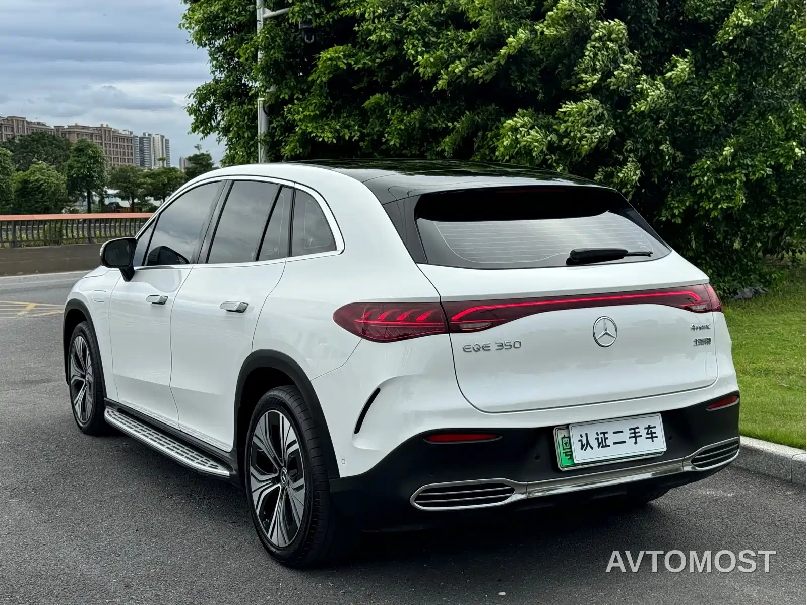Mercedes-Benz EQE SUV 2023 350 4MATIC Luxury Edition — фото 4