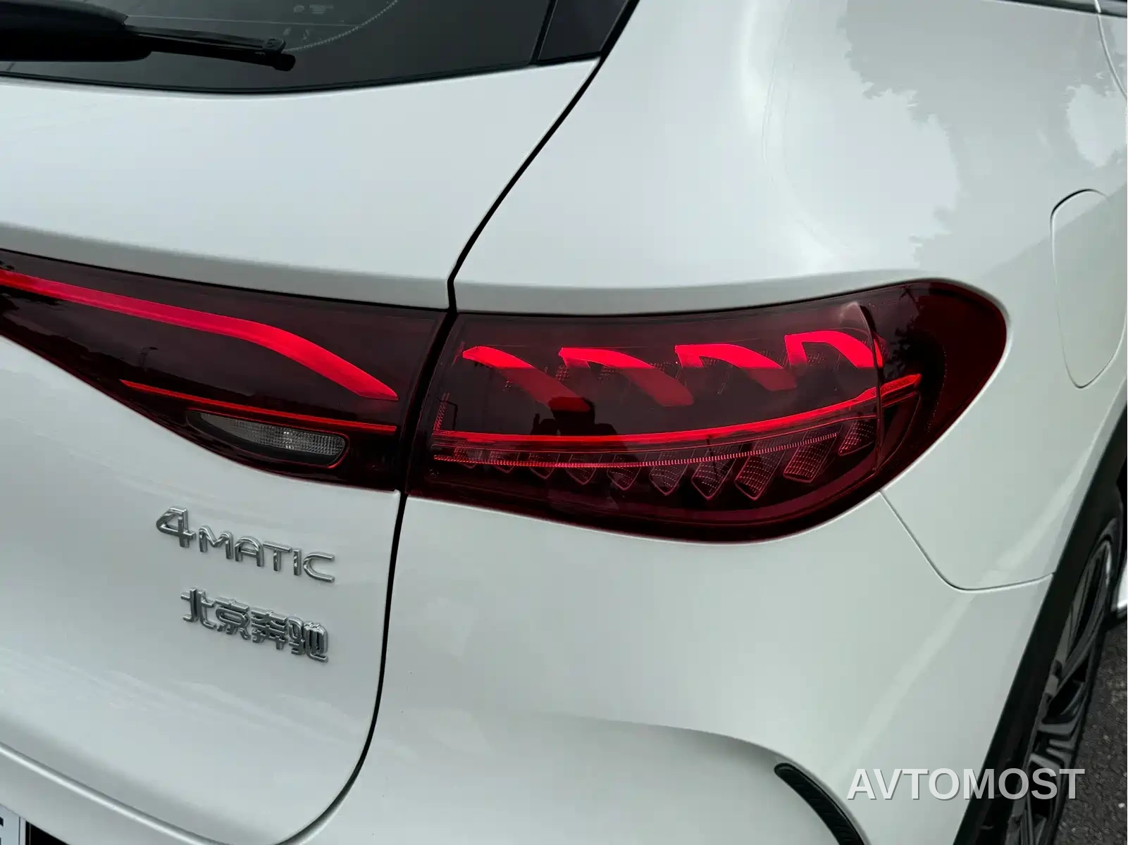 Mercedes-Benz EQE SUV 2023 350 4MATIC Luxury Edition — фото 6