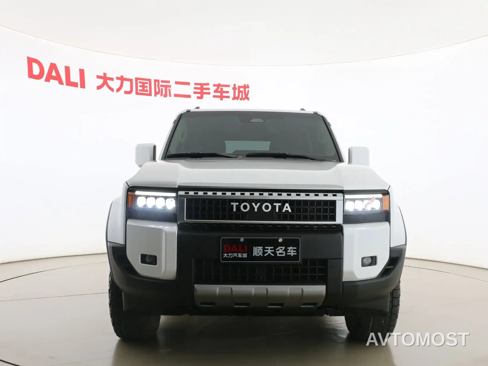 Toyota Prado 2024 2.4T All-Terrain TX Edition 5-Seater — фото 2