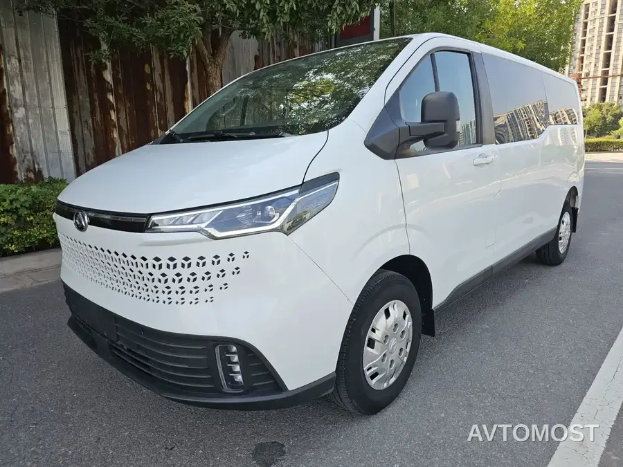 SAIC Maxus Xintu V70 2023 Model 2.0T Elite Edition Automatic Long Wheelbase Low Roof 6/7-Seater