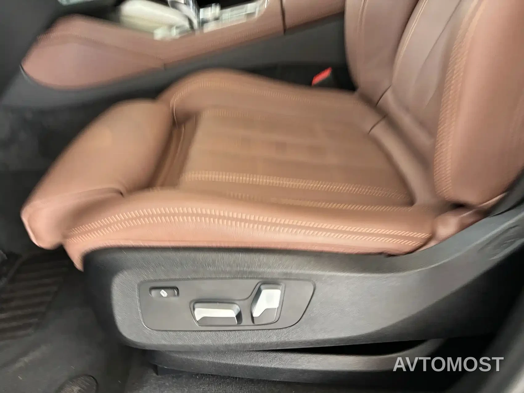 BMW X6 2022 xDrive40i M Sport Package — фото 4