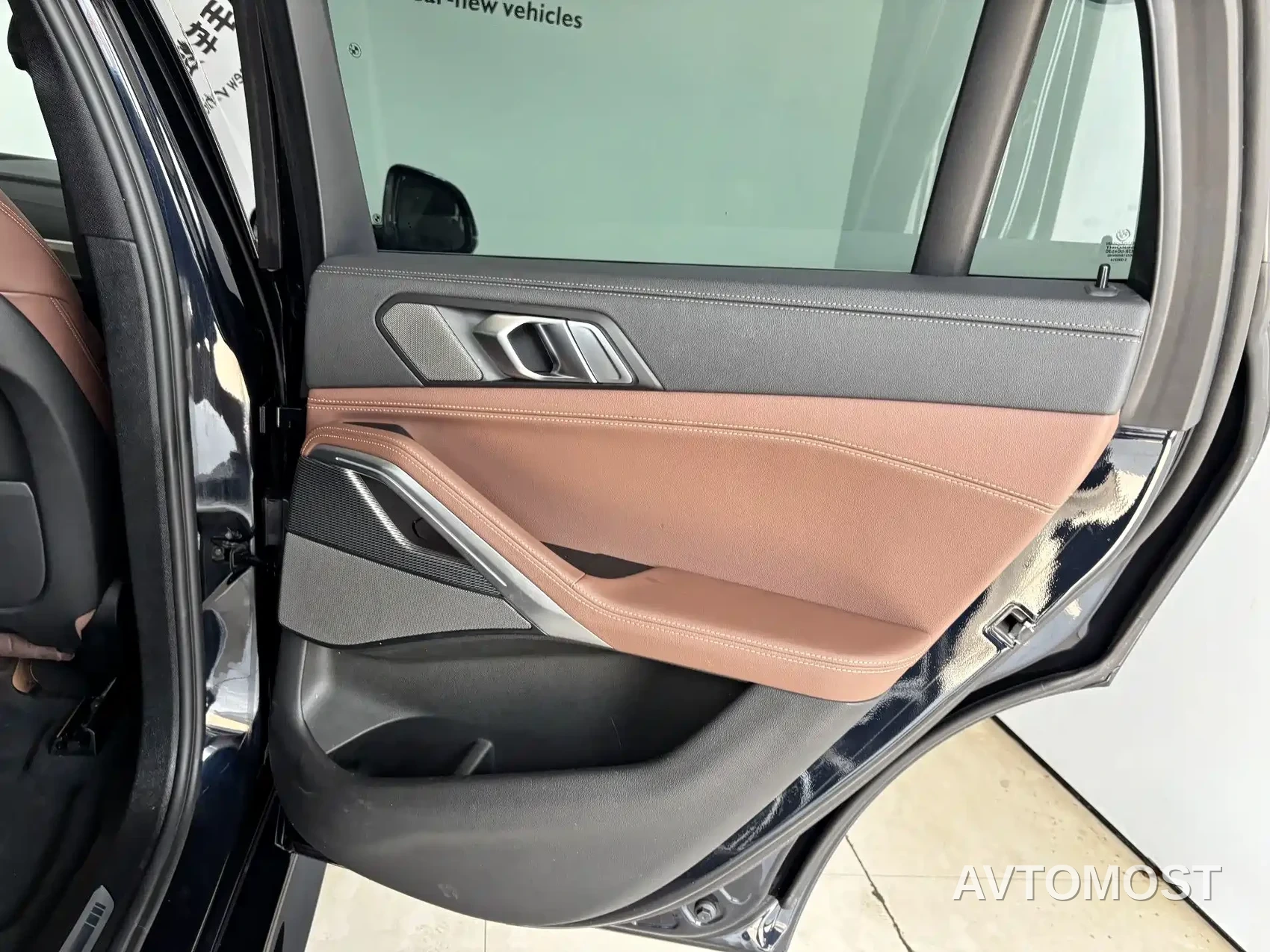 BMW X6 2022 xDrive40i M Sport Package — фото 13