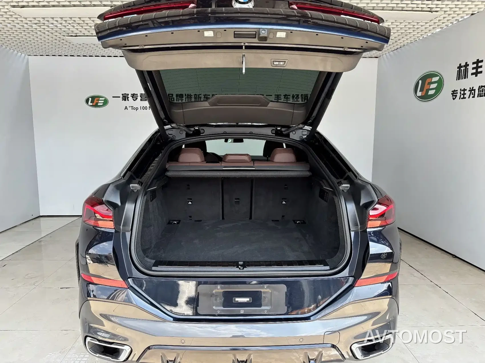 BMW X6 2022 xDrive40i M Sport Package — фото 18