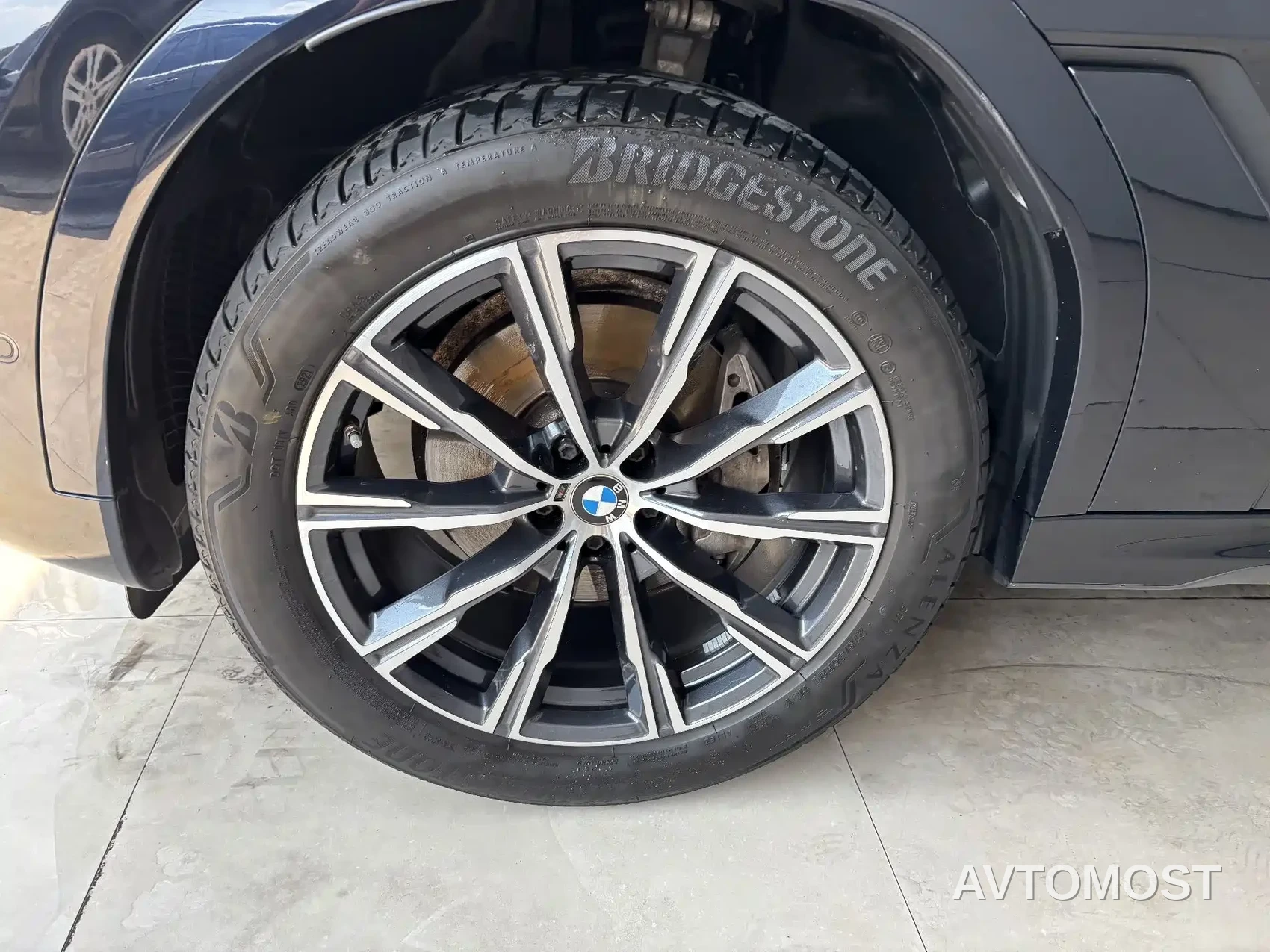 BMW X6 2022 xDrive40i M Sport Package — фото 21