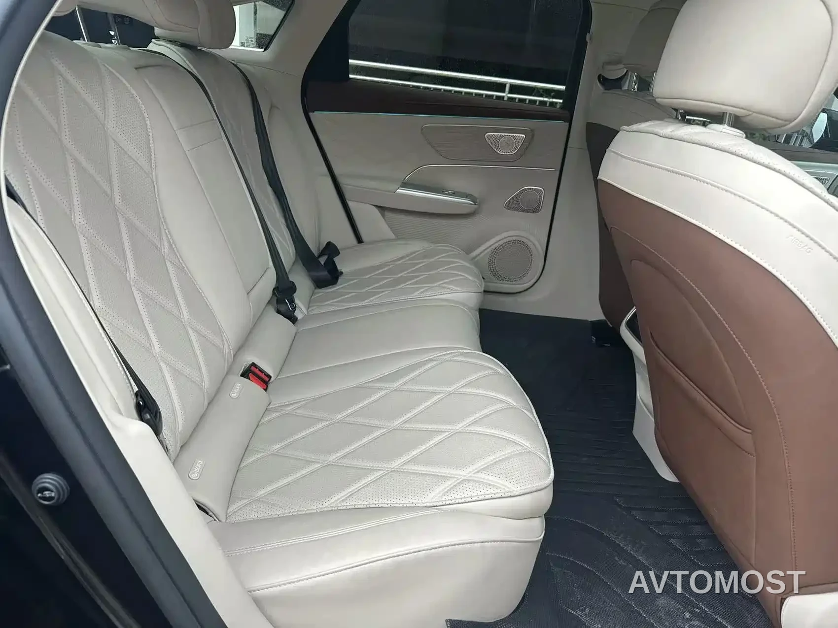 Chery Fengyun A9L 2025 260 Ultra Long Range Luxury Edition — фото 2