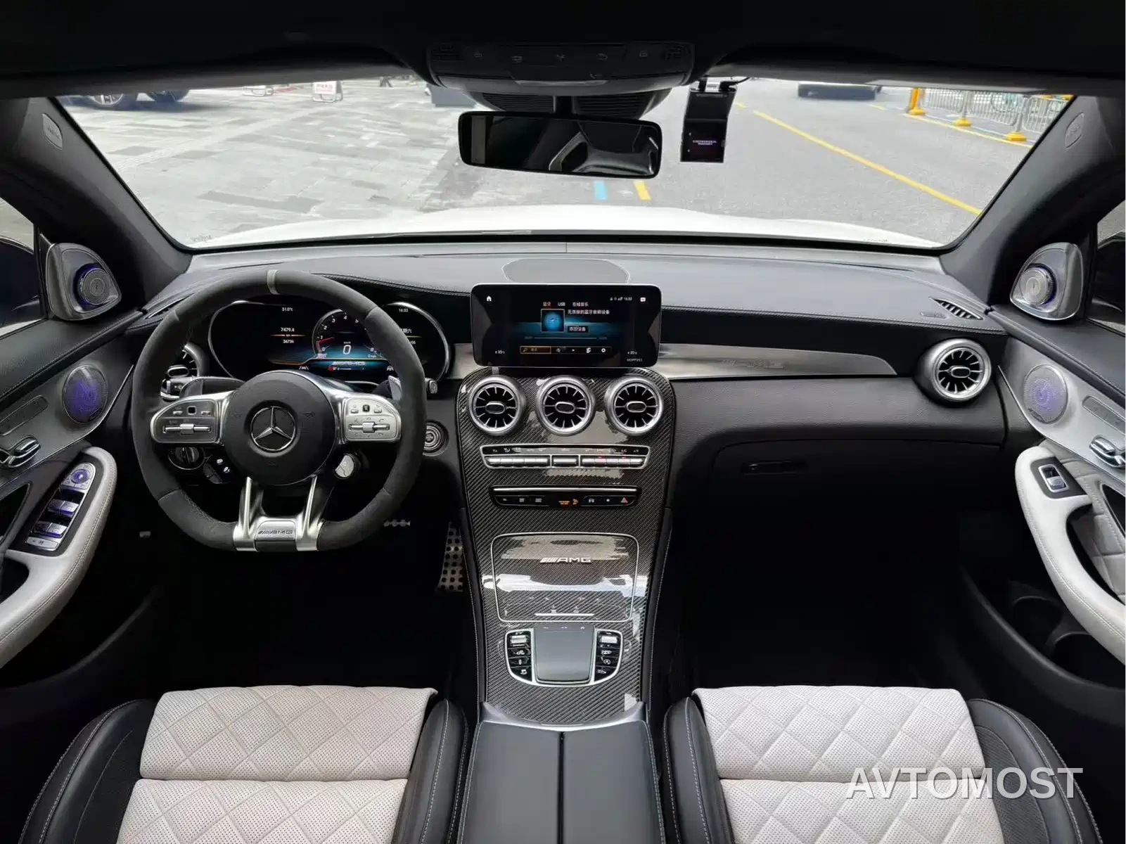 Mercedes-Benz GLC Coupe AMG 2020 AMG GLC 63 S 4MATIC+ Coupe SUV — фото 4